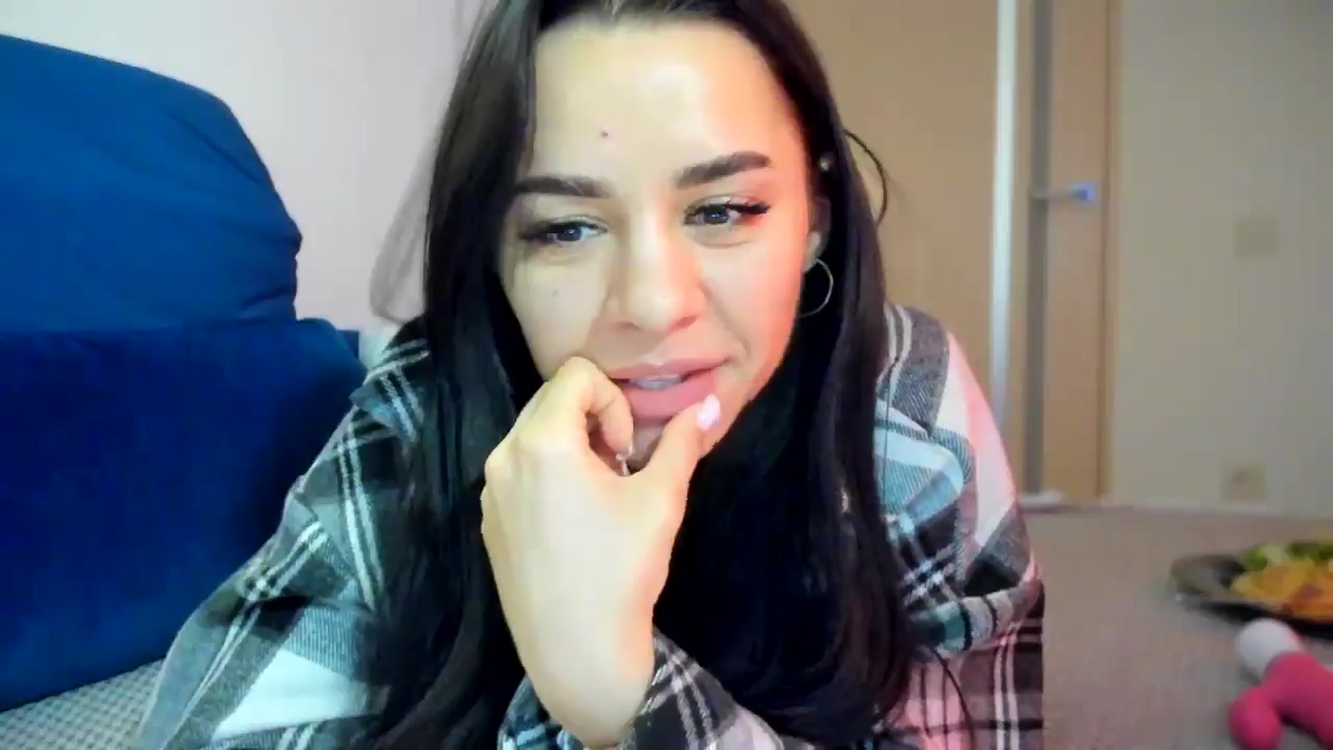 Gallery image thumbnail from swtAlterEgo's myfreecams stream on, 04/16/2025, 03:49 image 3 of 20