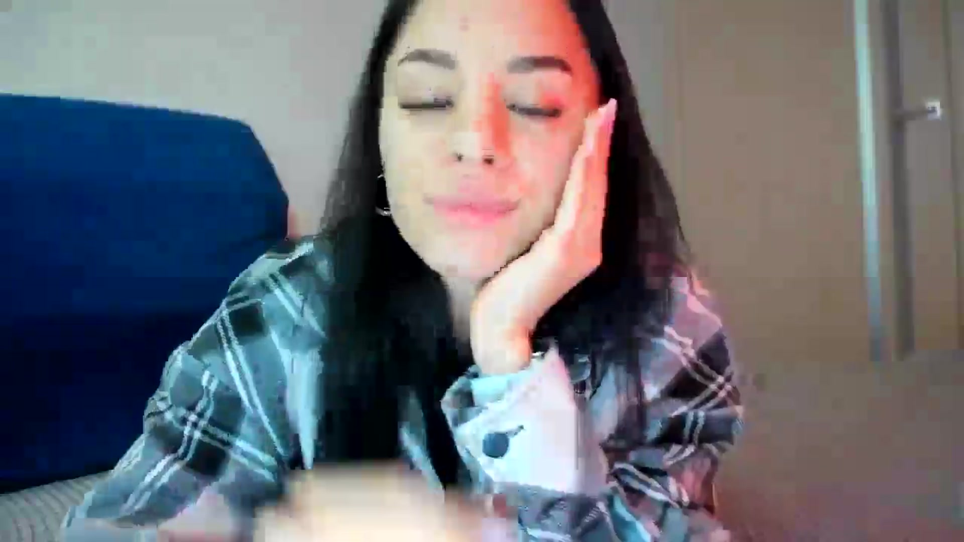 Gallery image thumbnail from swtAlterEgo's myfreecams stream on, 04/16/2025, 05:43 image 8 of 20