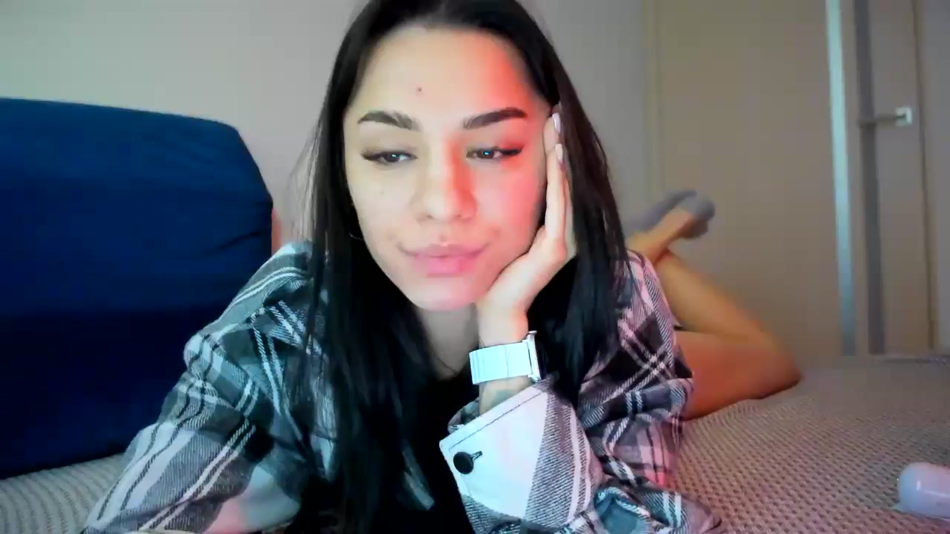 Gallery image thumbnail from swtAlterEgo's myfreecams stream on, 04/16/2025, 05:43 image 15 of 20