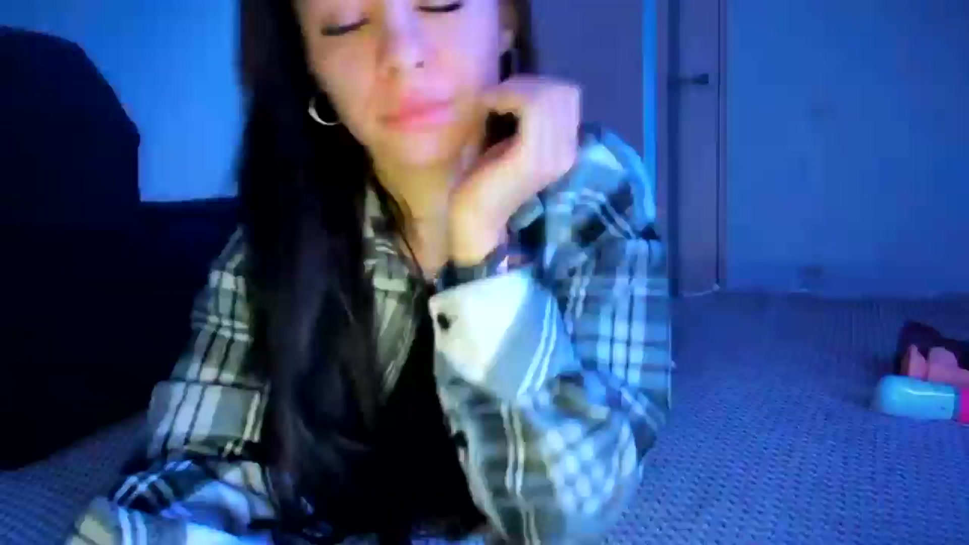 Gallery image thumbnail from swtAlterEgo's myfreecams stream on, 04/17/2025, 03:13 image 1 of 20