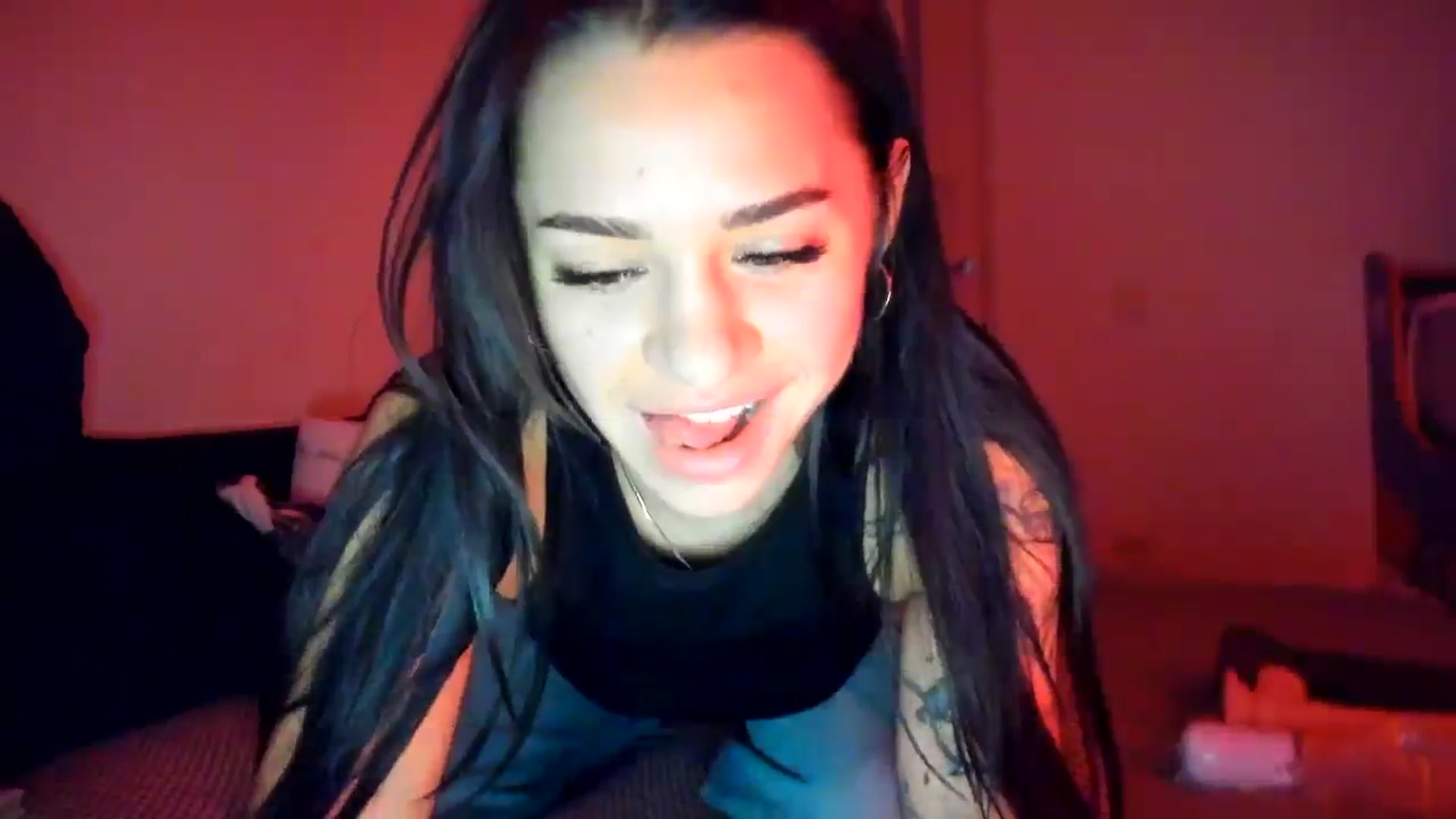 Gallery image thumbnail from swtAlterEgo's myfreecams stream on, 04/17/2025, 03:13 image 19 of 20