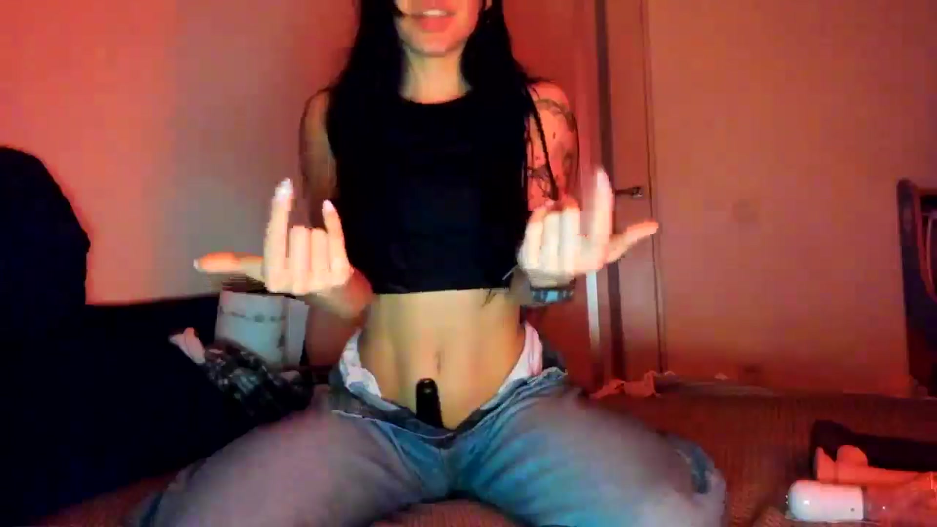 Gallery image thumbnail from swtAlterEgo's myfreecams stream on, 04/17/2025, 03:13 image 17 of 20
