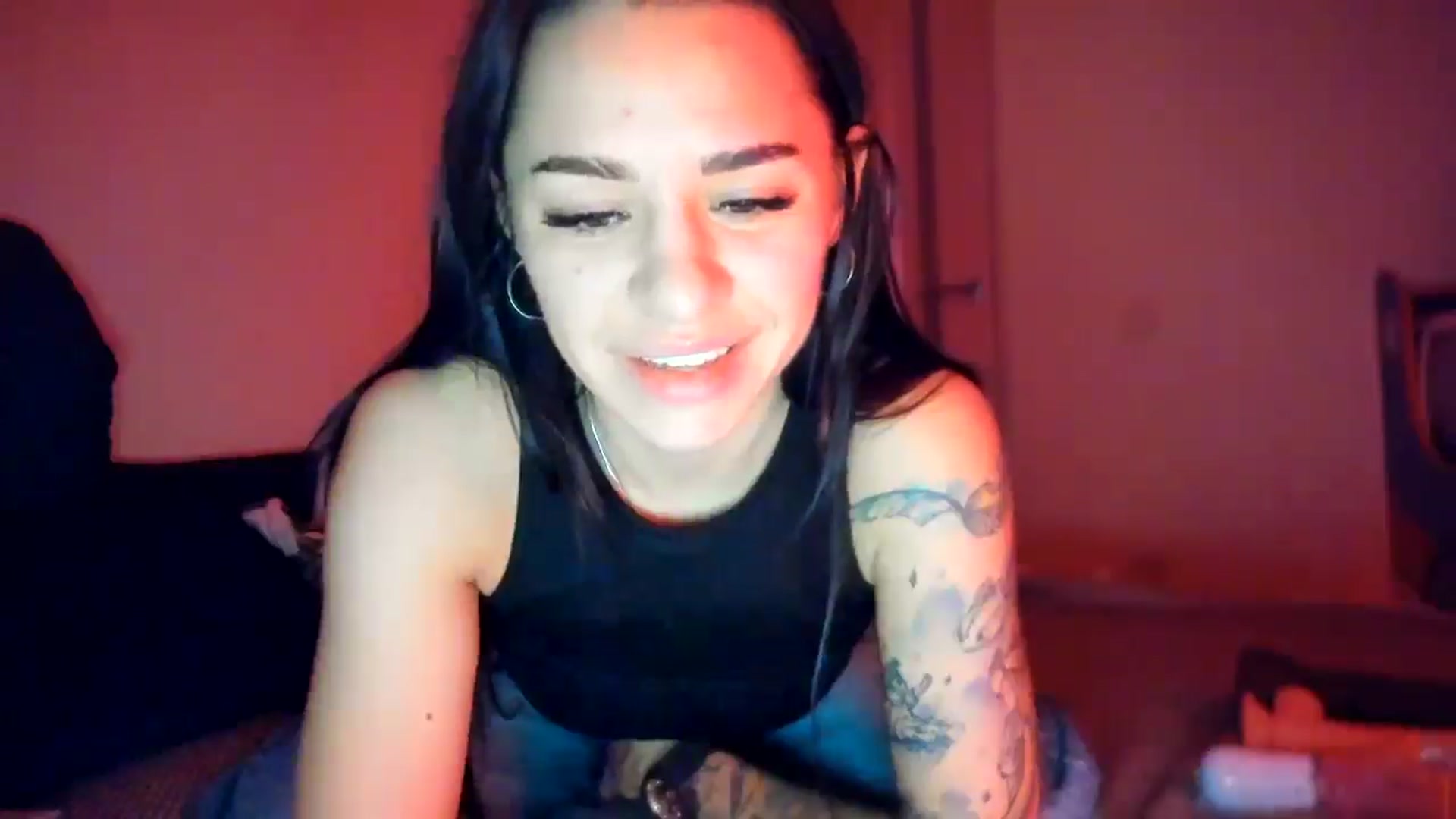 Gallery image thumbnail from swtAlterEgo's myfreecams stream on, 04/17/2025, 03:13 image 18 of 20