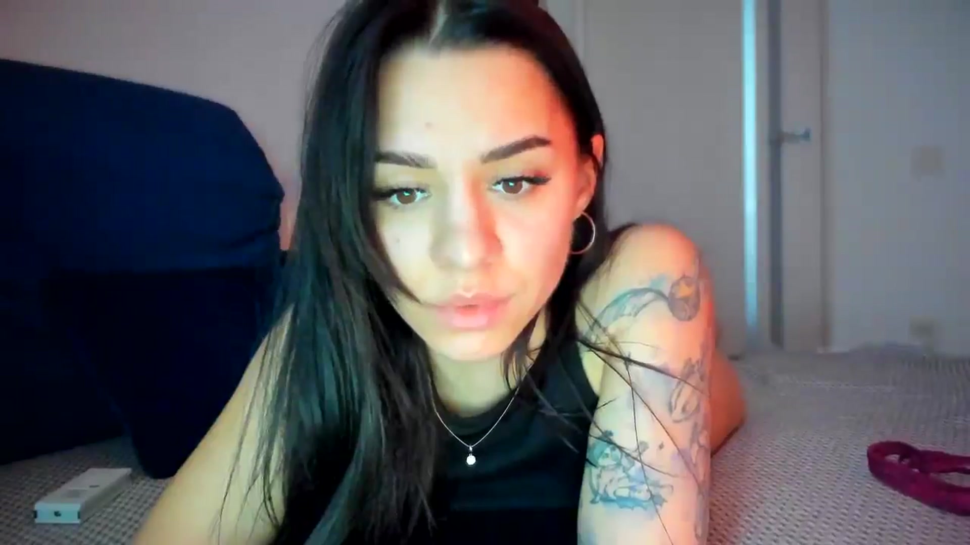 Gallery image thumbnail from swtAlterEgo's myfreecams stream on, 04/17/2025, 06:05 image 8 of 20