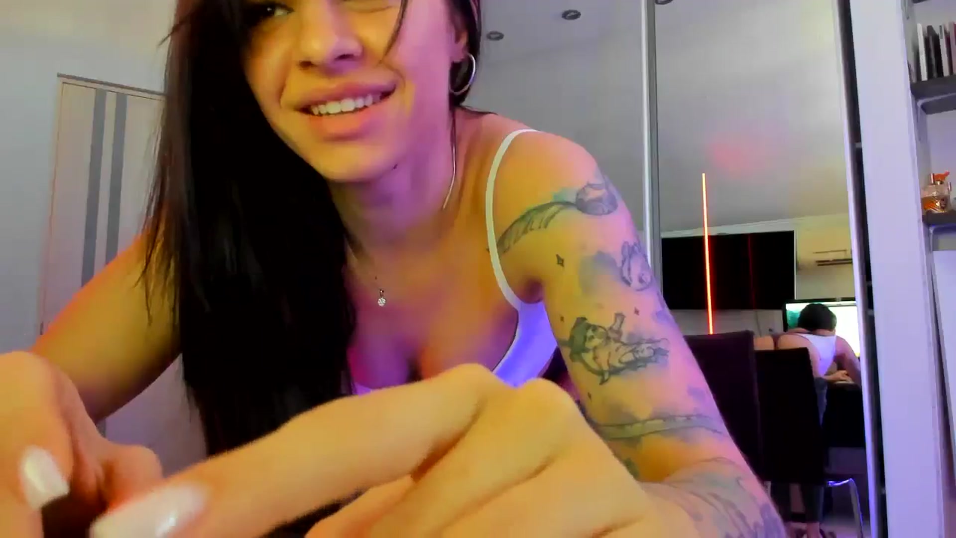 Gallery image thumbnail from swtAlterEgo's myfreecams stream on, 04/19/2025, 08:18 image 8 of 20