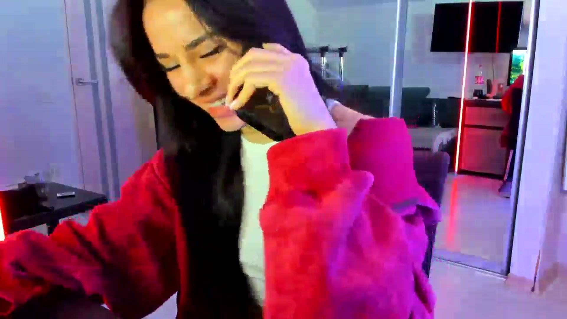 Gallery image thumbnail from swtAlterEgo's myfreecams stream on, 04/20/2025, 06:43 image 5 of 20