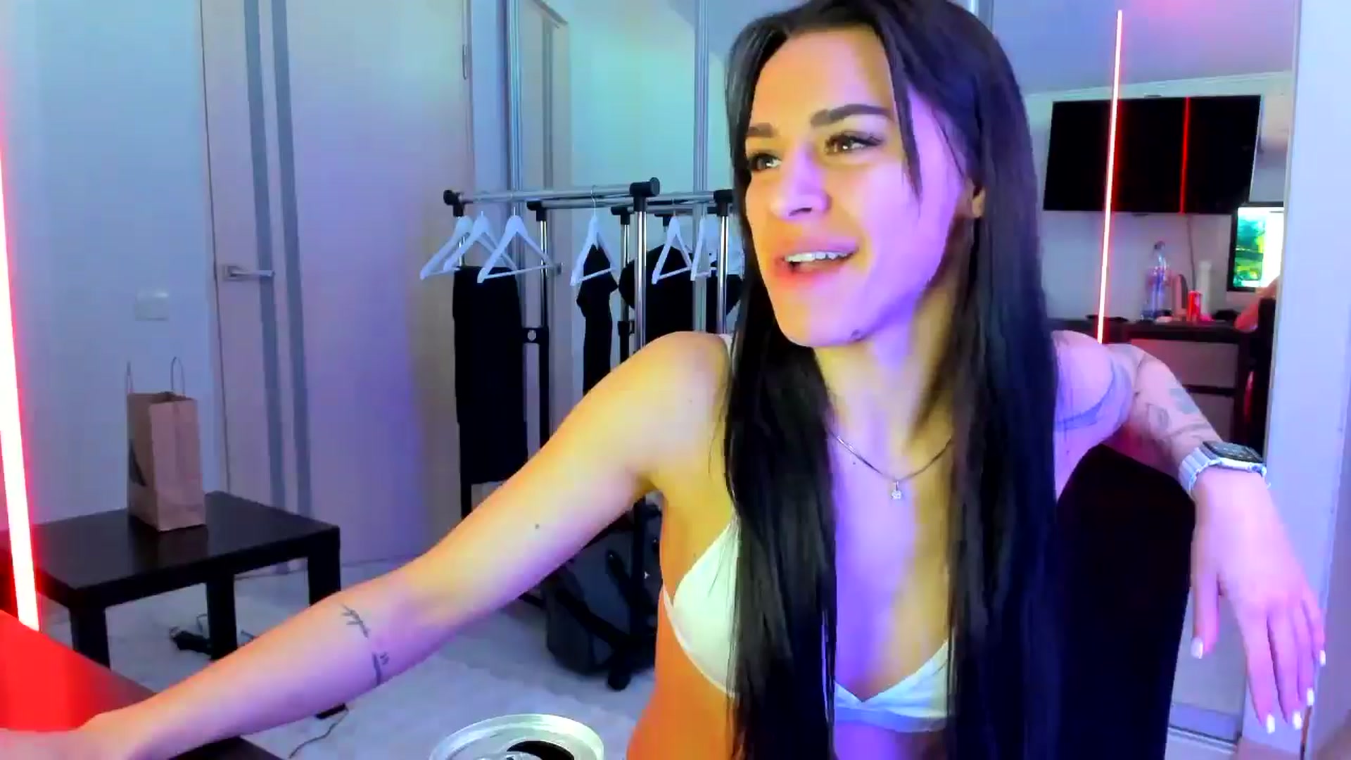 Gallery image thumbnail from swtAlterEgo's myfreecams stream on, 04/21/2025, 09:24 image 4 of 20