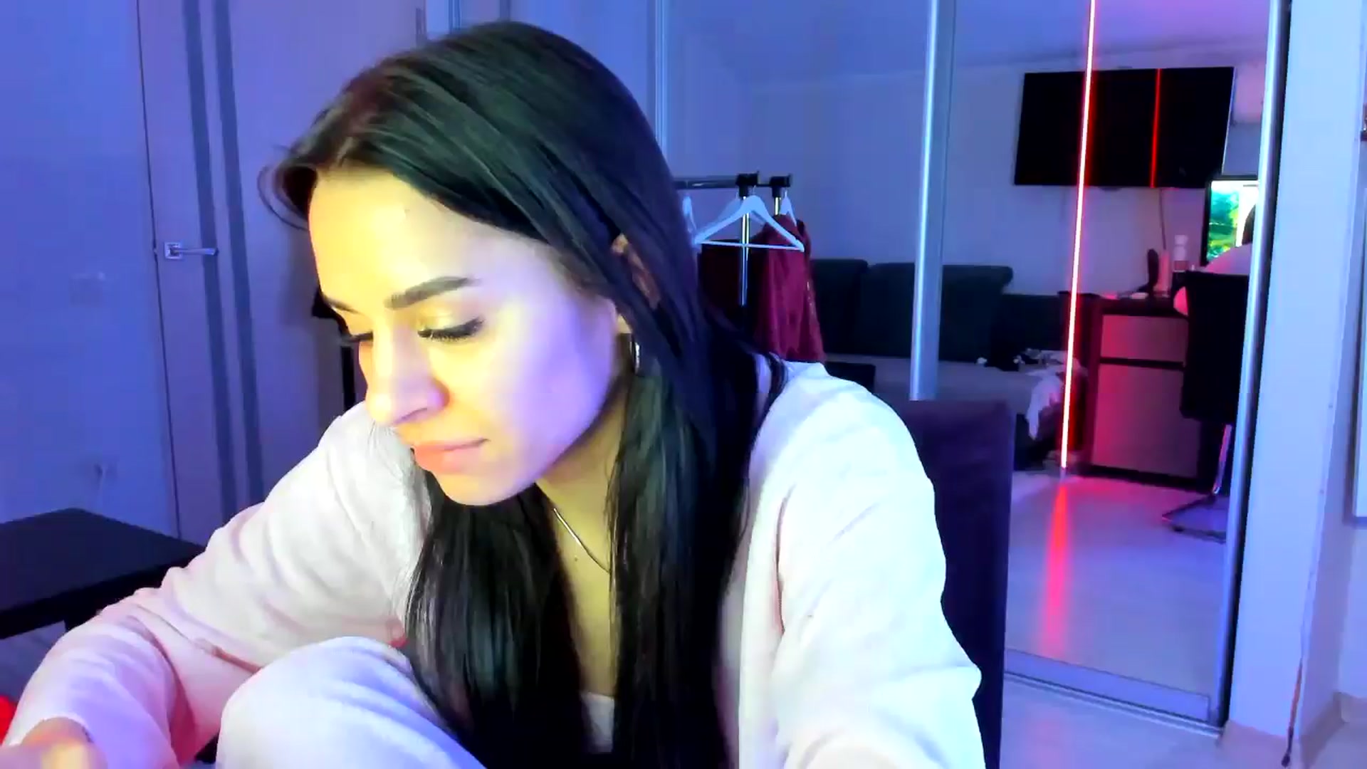 Gallery image thumbnail from swtAlterEgo's myfreecams stream on, 04/21/2025, 22:55 image 9 of 20