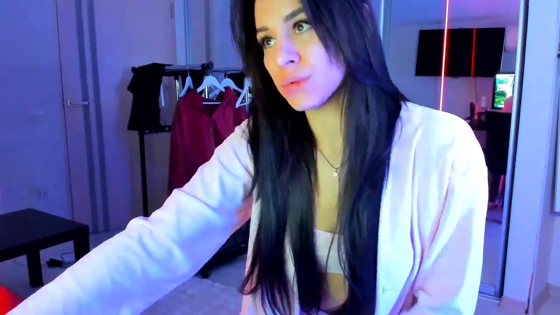 Gallery image thumbnail from swtAlterEgo's myfreecams stream on, 04/21/2025, 22:55 image 12 of 20