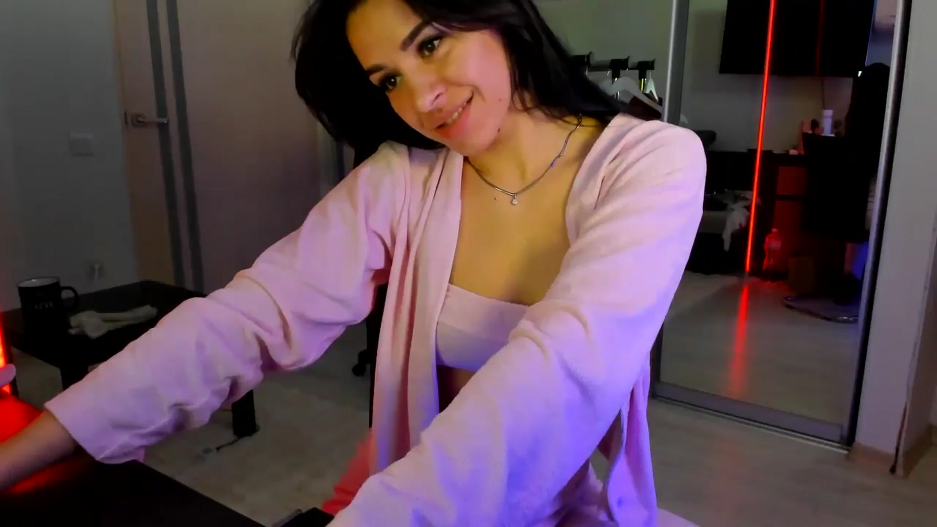Gallery image thumbnail from swtAlterEgo's myfreecams stream on, 04/22/2025, 10:19 image 10 of 20