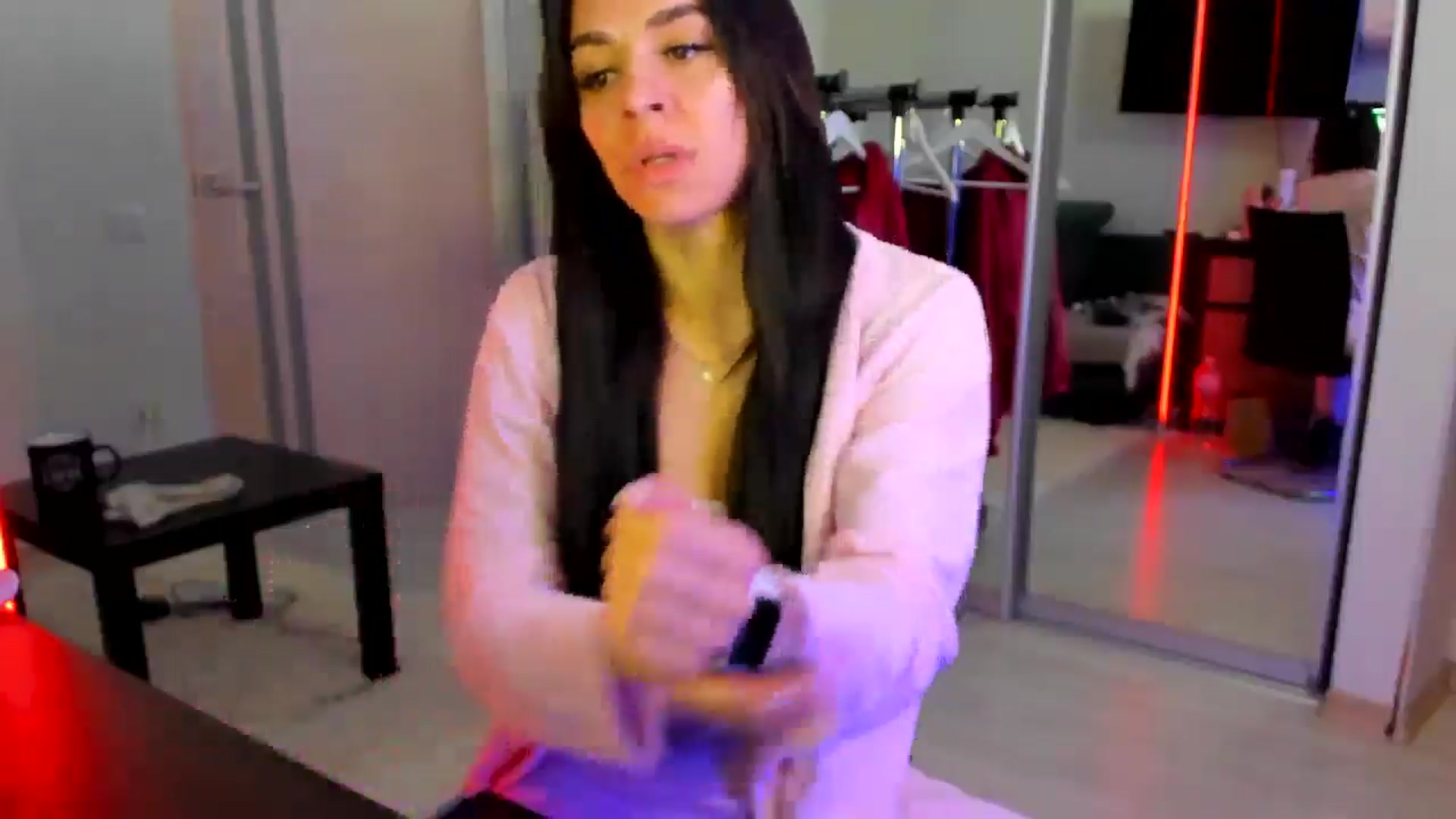 Gallery image thumbnail from swtAlterEgo's myfreecams stream on, 04/22/2025, 10:19 image 17 of 20
