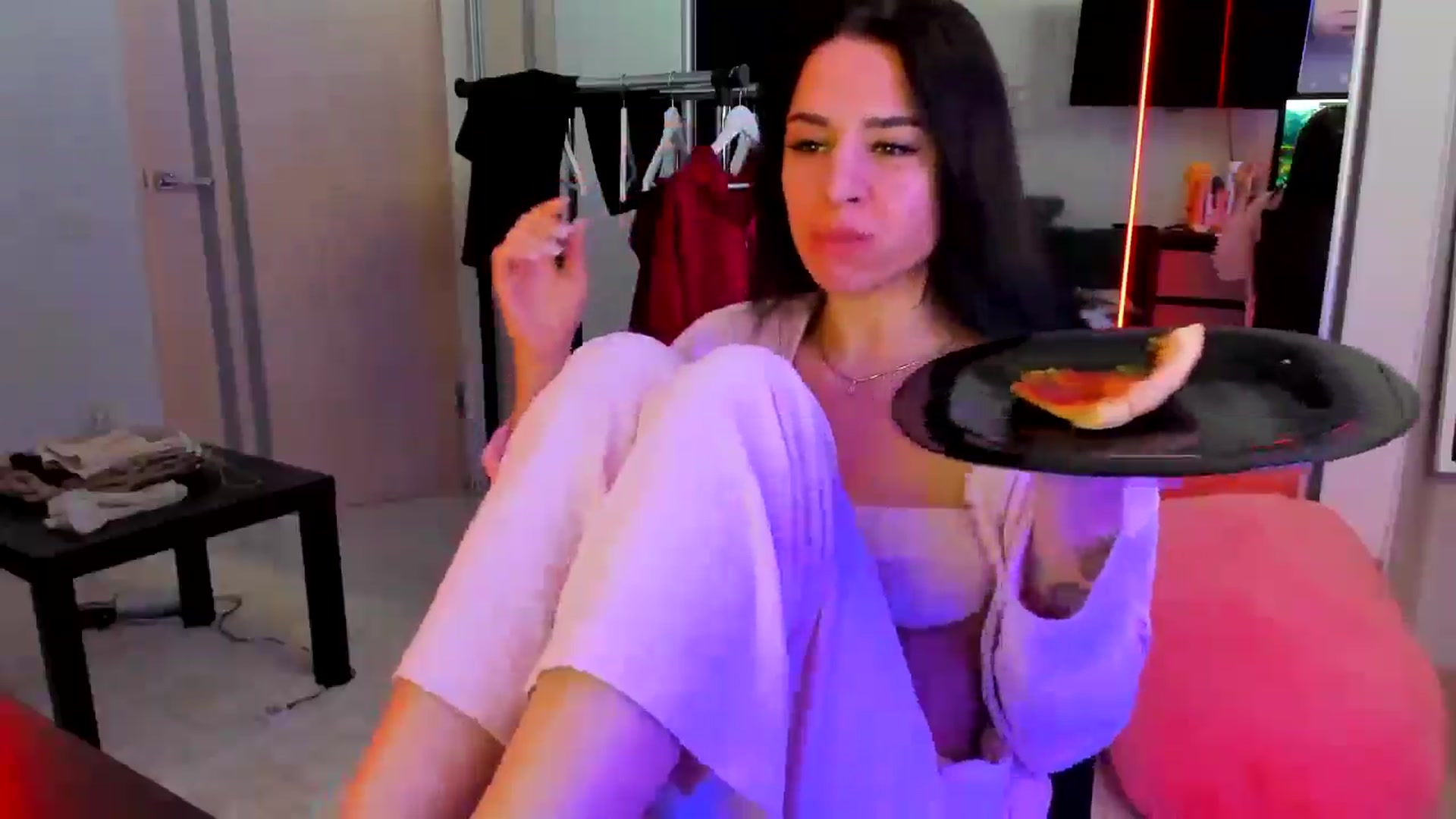 Gallery image thumbnail from swtAlterEgo's myfreecams stream on, 04/23/2025, 13:12 image 2 of 20