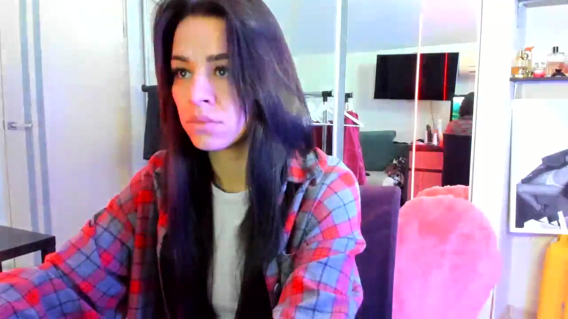 Gallery image thumbnail from swtAlterEgo's myfreecams stream on, 04/25/2025, 07:12 image 3 of 20