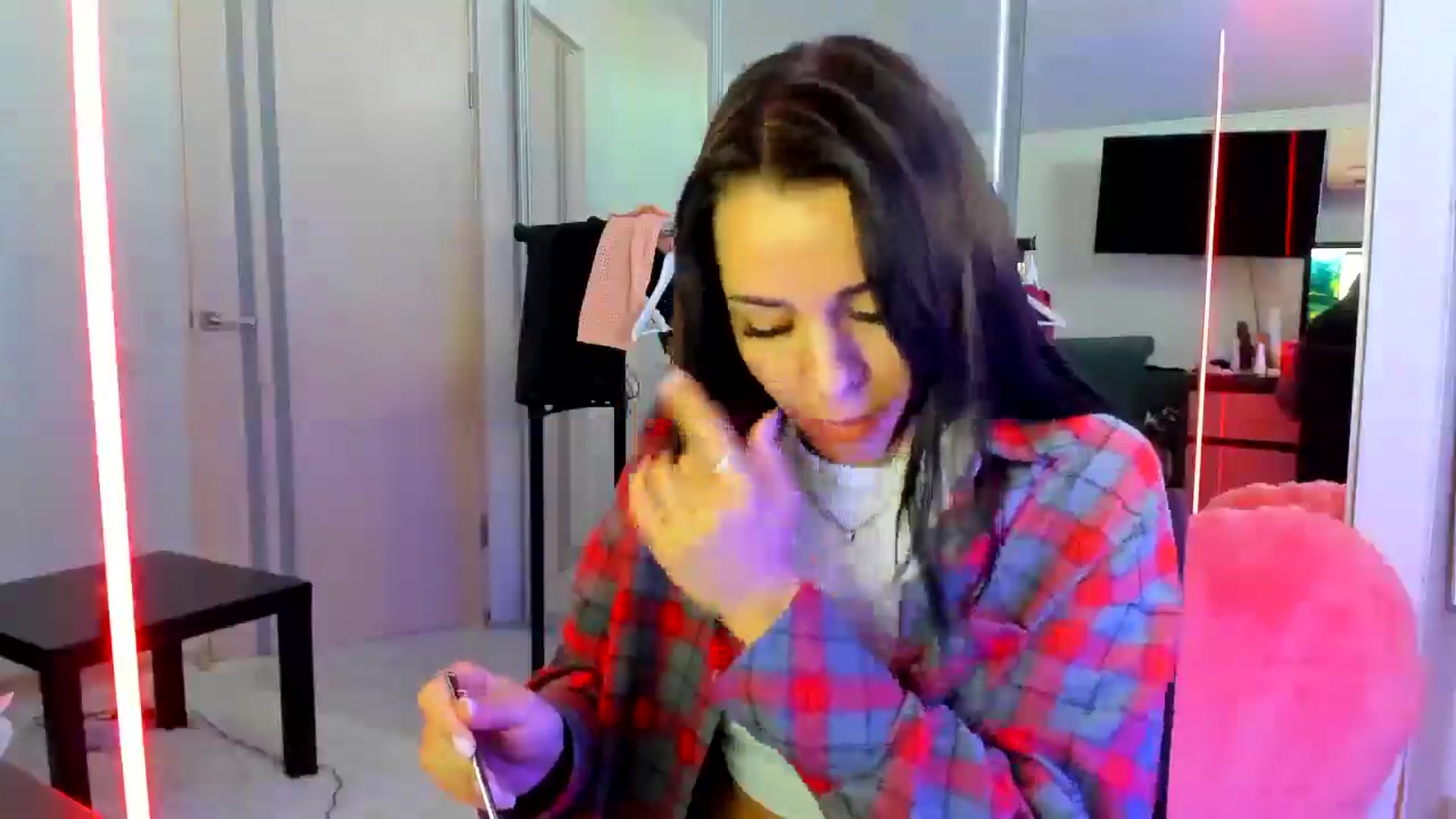 Gallery image thumbnail from swtAlterEgo's myfreecams stream on, 04/25/2025, 07:12 image 12 of 20