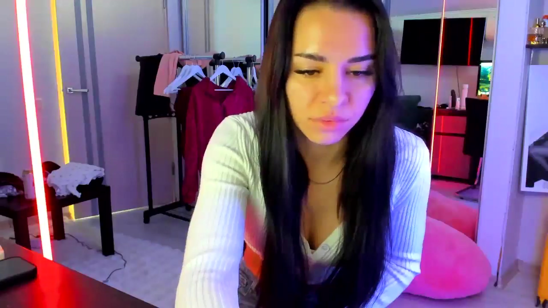 Gallery image thumbnail from swtAlterEgo's myfreecams stream on, 04/26/2025, 08:19 image 2 of 20