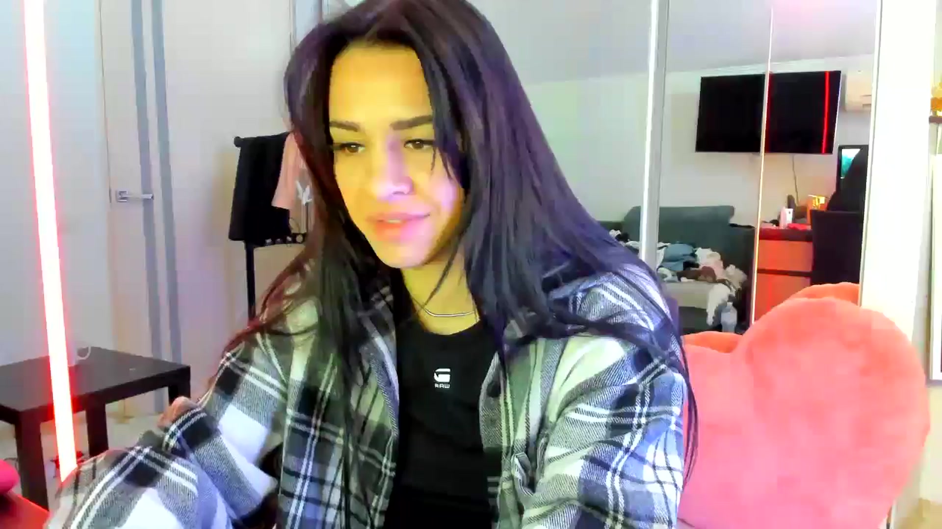 Gallery image thumbnail from swtAlterEgo's myfreecams stream on, 04/27/2025, 07:30 image 16 of 20