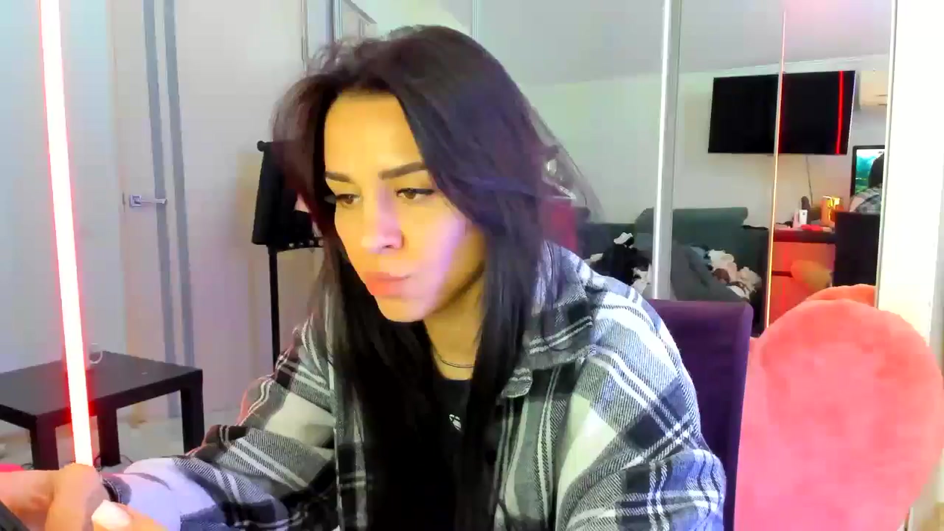 Gallery image thumbnail from swtAlterEgo's myfreecams stream on, 04/27/2025, 09:12 image 11 of 20