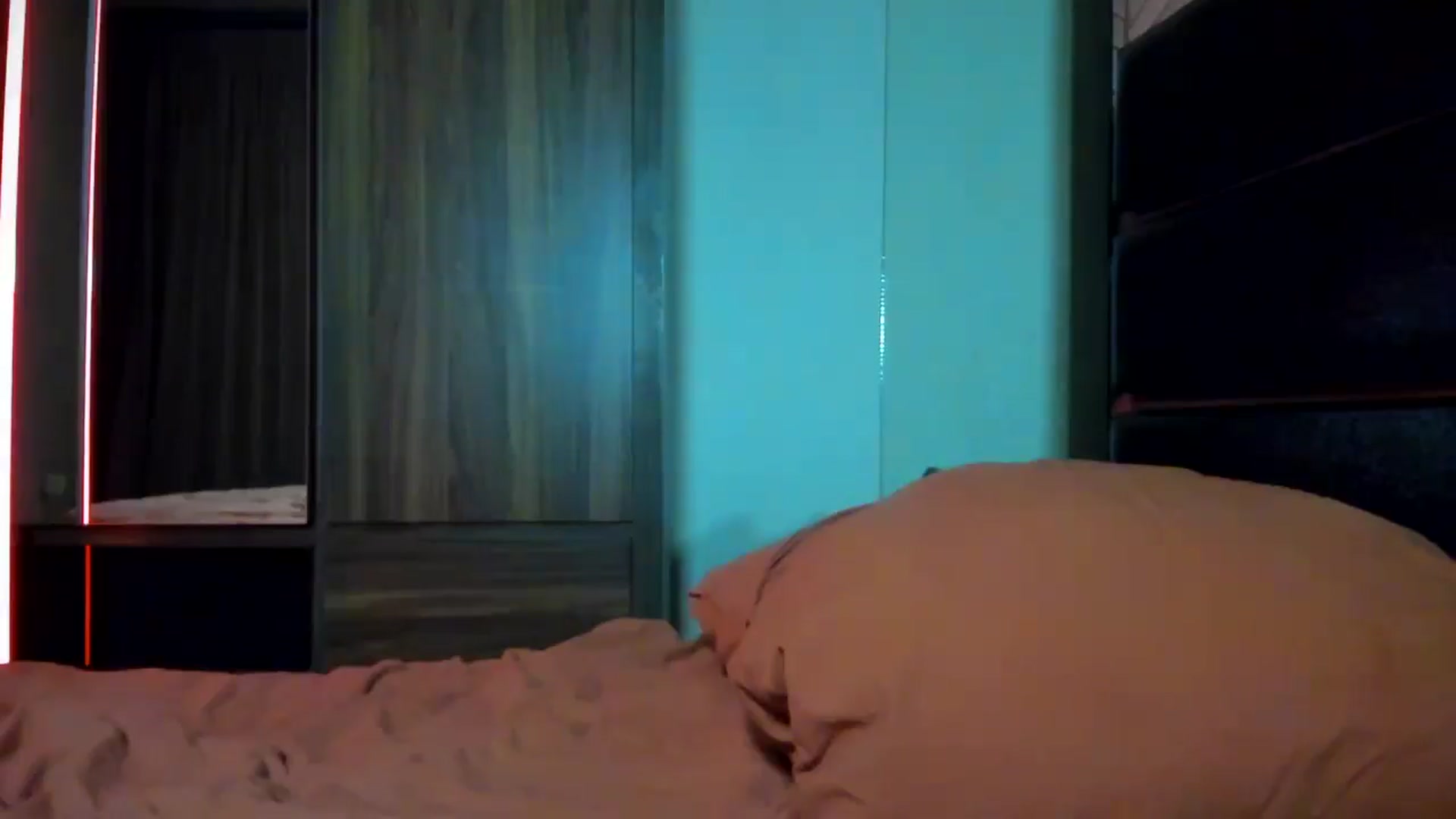 Gallery image thumbnail from swtAlterEgo's myfreecams stream on, 04/28/2025, 19:48 image 7 of 20