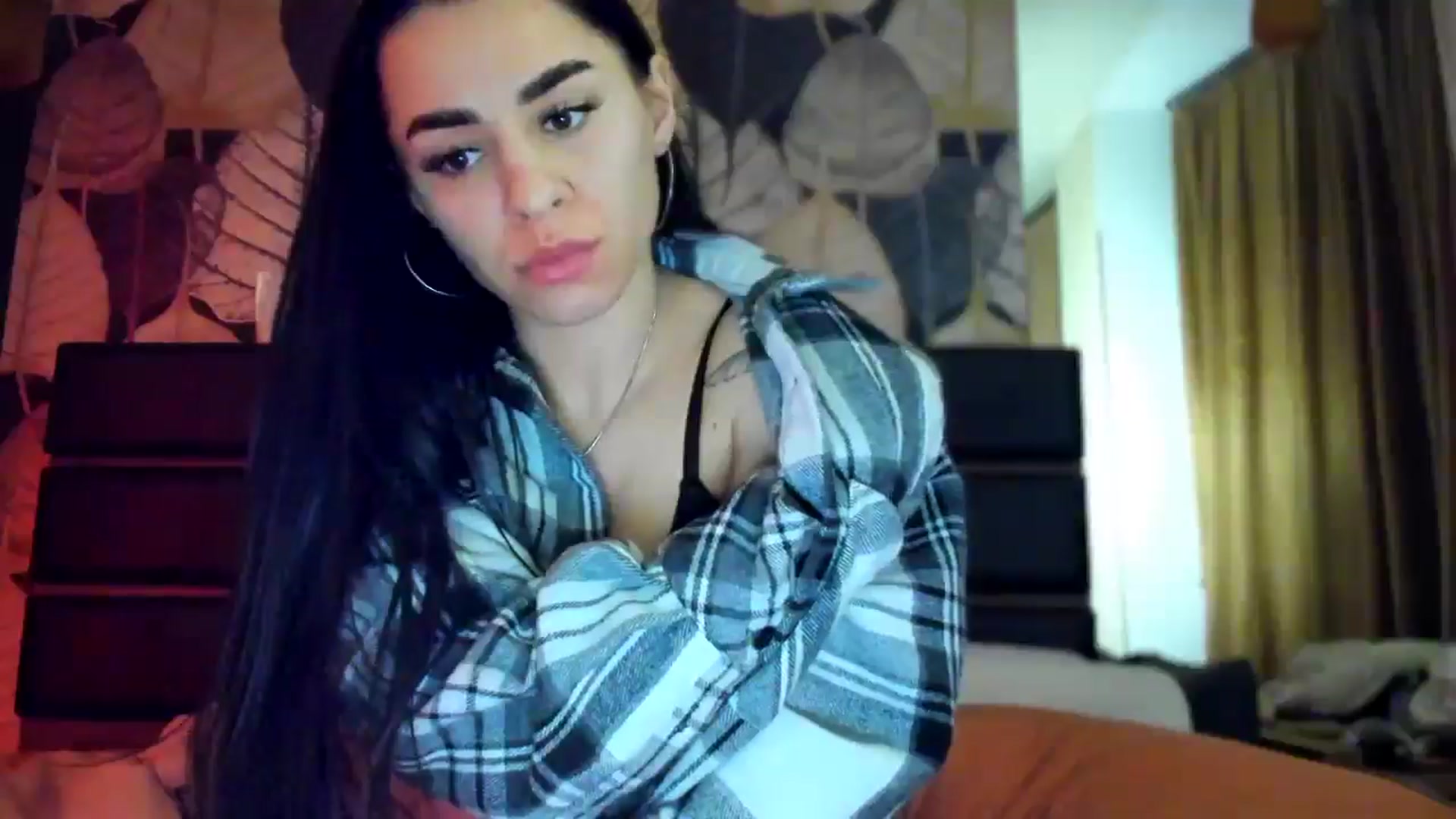 Gallery image thumbnail from swtAlterEgo's myfreecams stream on, 04/29/2025, 24:57 image 20 of 20