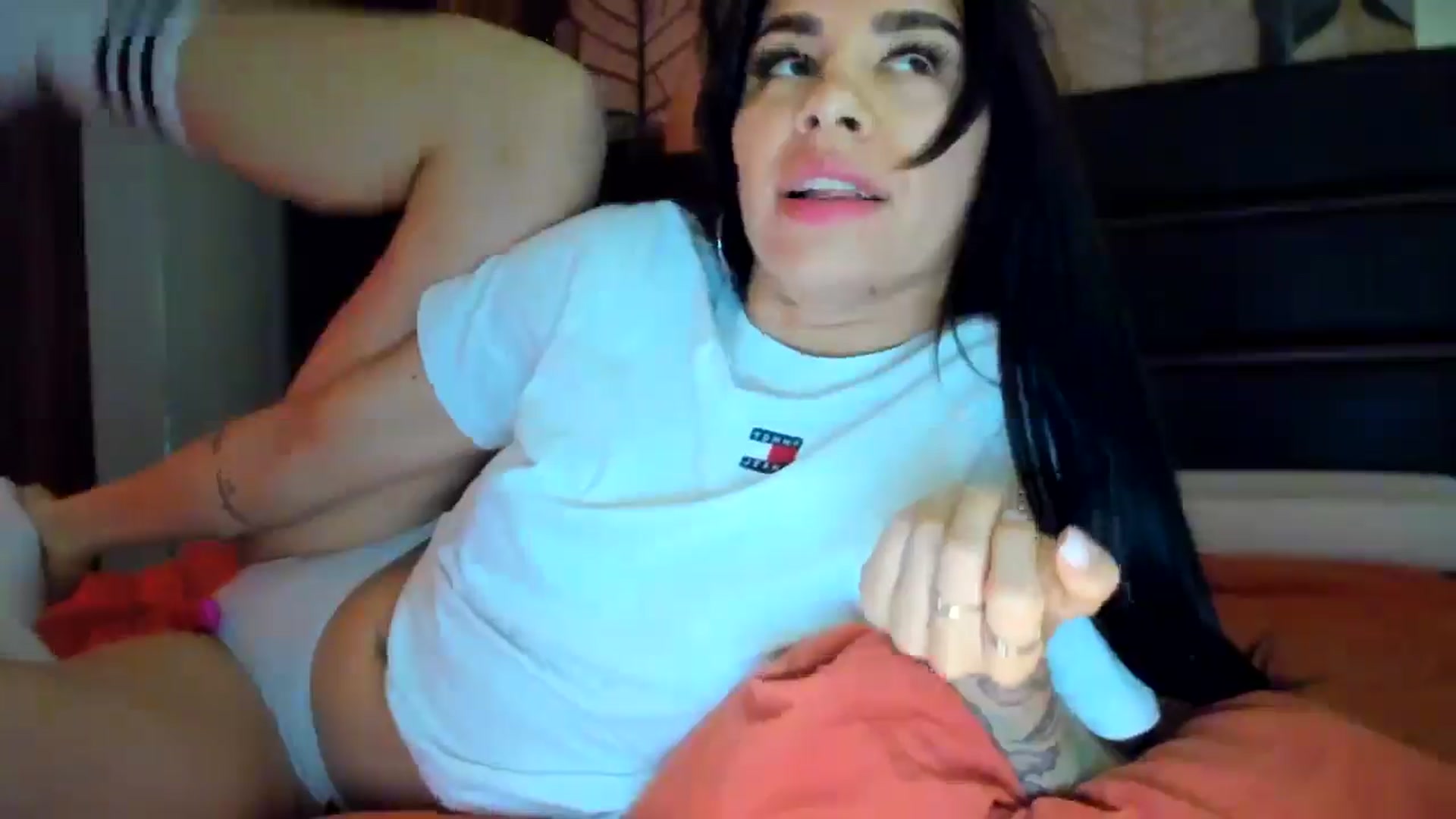 Gallery image thumbnail from swtAlterEgo's myfreecams stream on, 04/29/2025, 17:19 image 19 of 20