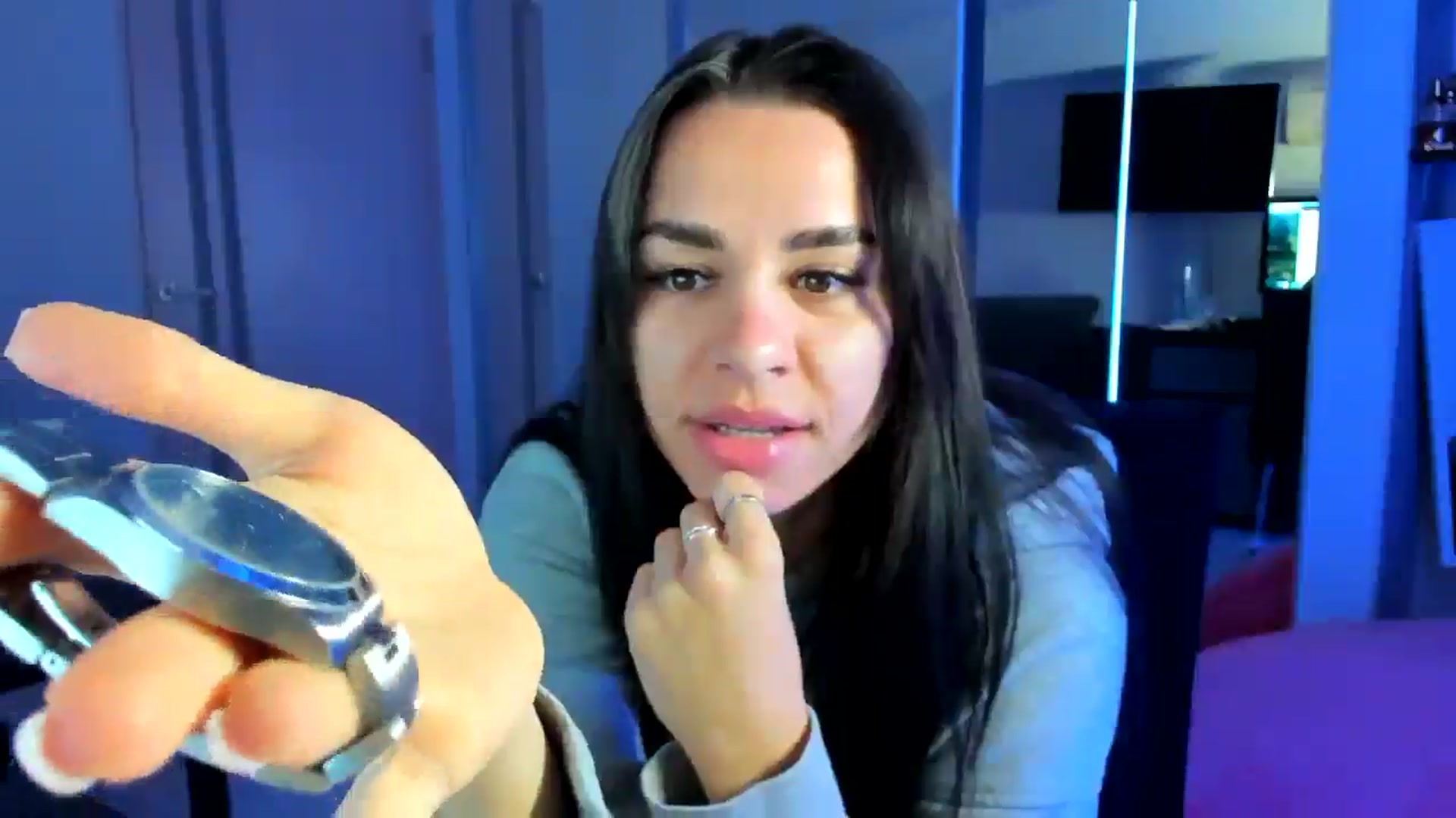 Gallery image thumbnail from swtAlterEgo's myfreecams stream on, 05/01/2025, 01:18 image 4 of 20