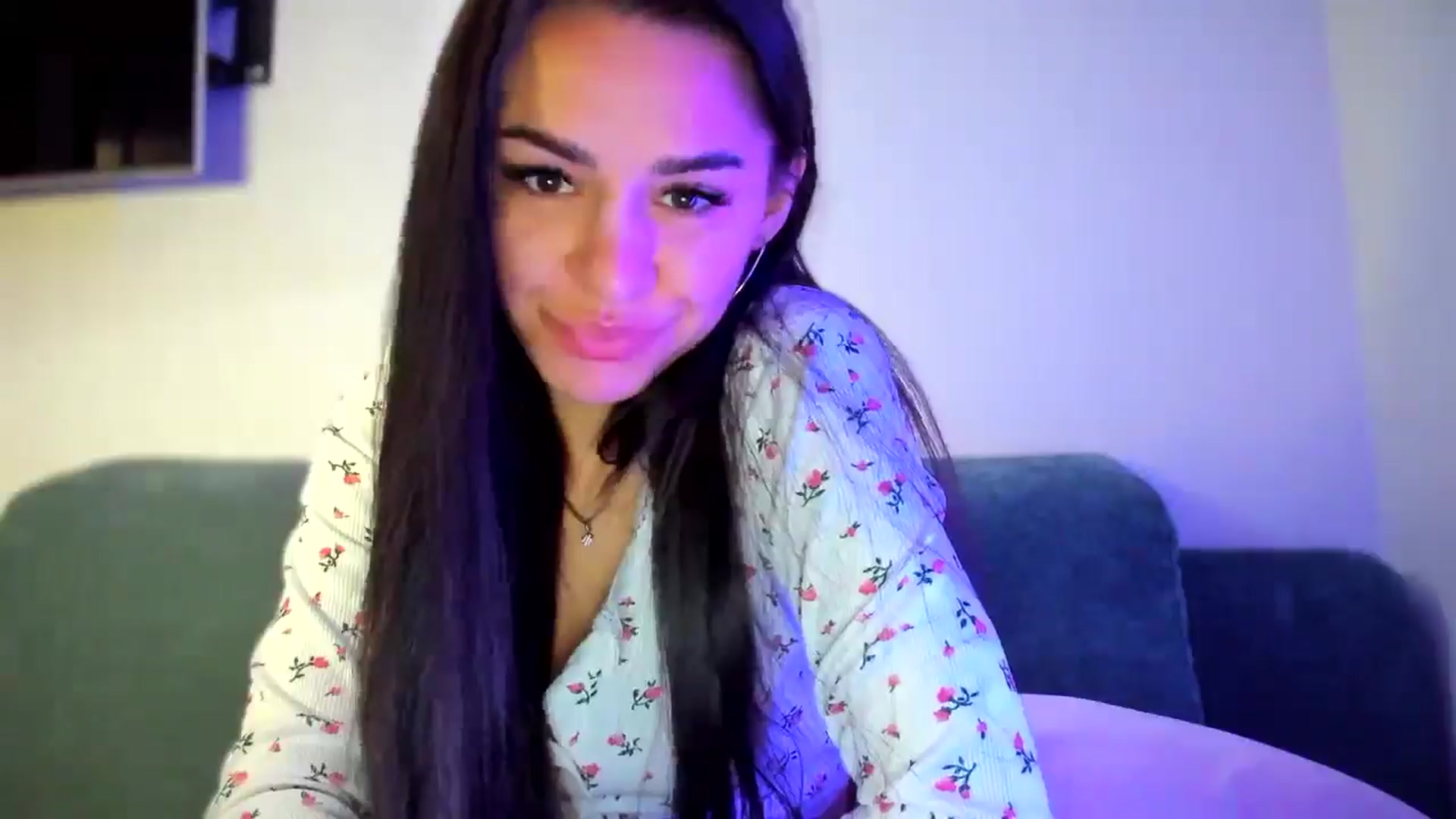 Gallery image thumbnail from swtAlterEgo's myfreecams stream on, 05/02/2025, 10:35 image 9 of 20