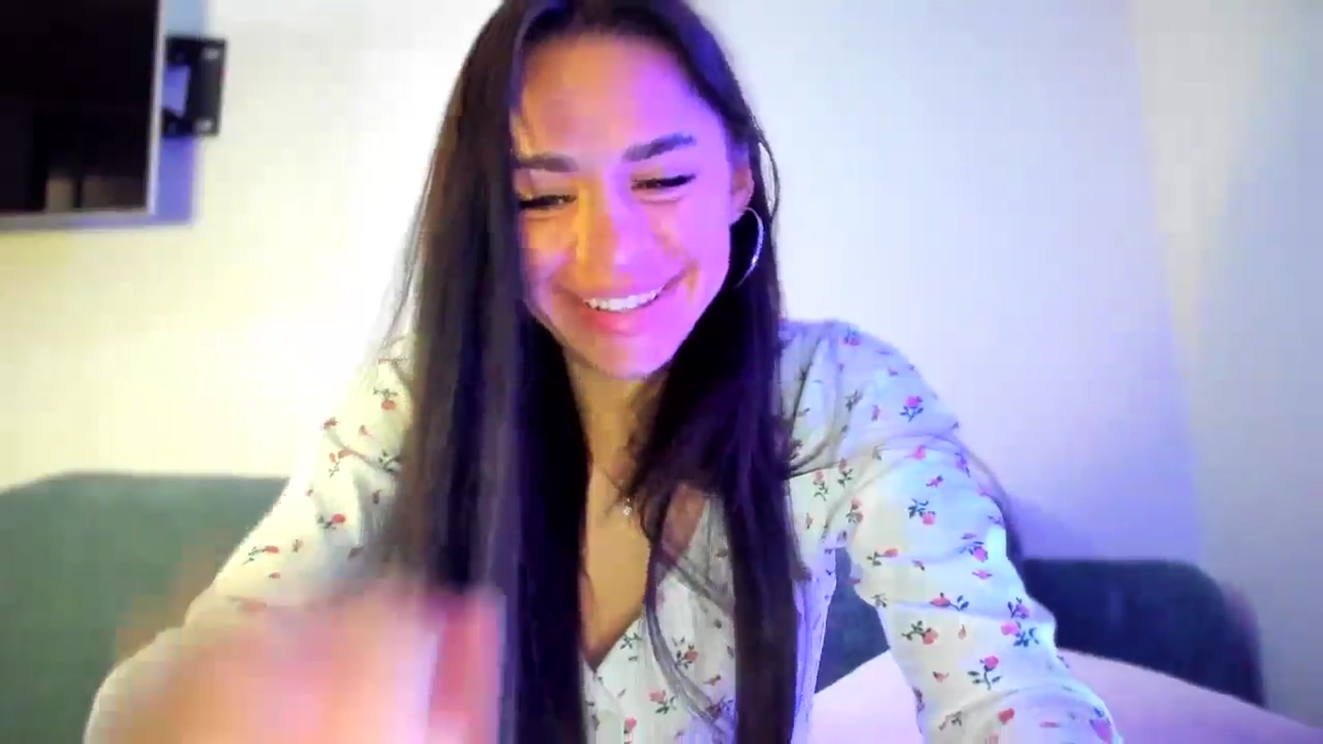 Gallery image thumbnail from swtAlterEgo's myfreecams stream on, 05/02/2025, 10:35 image 10 of 20