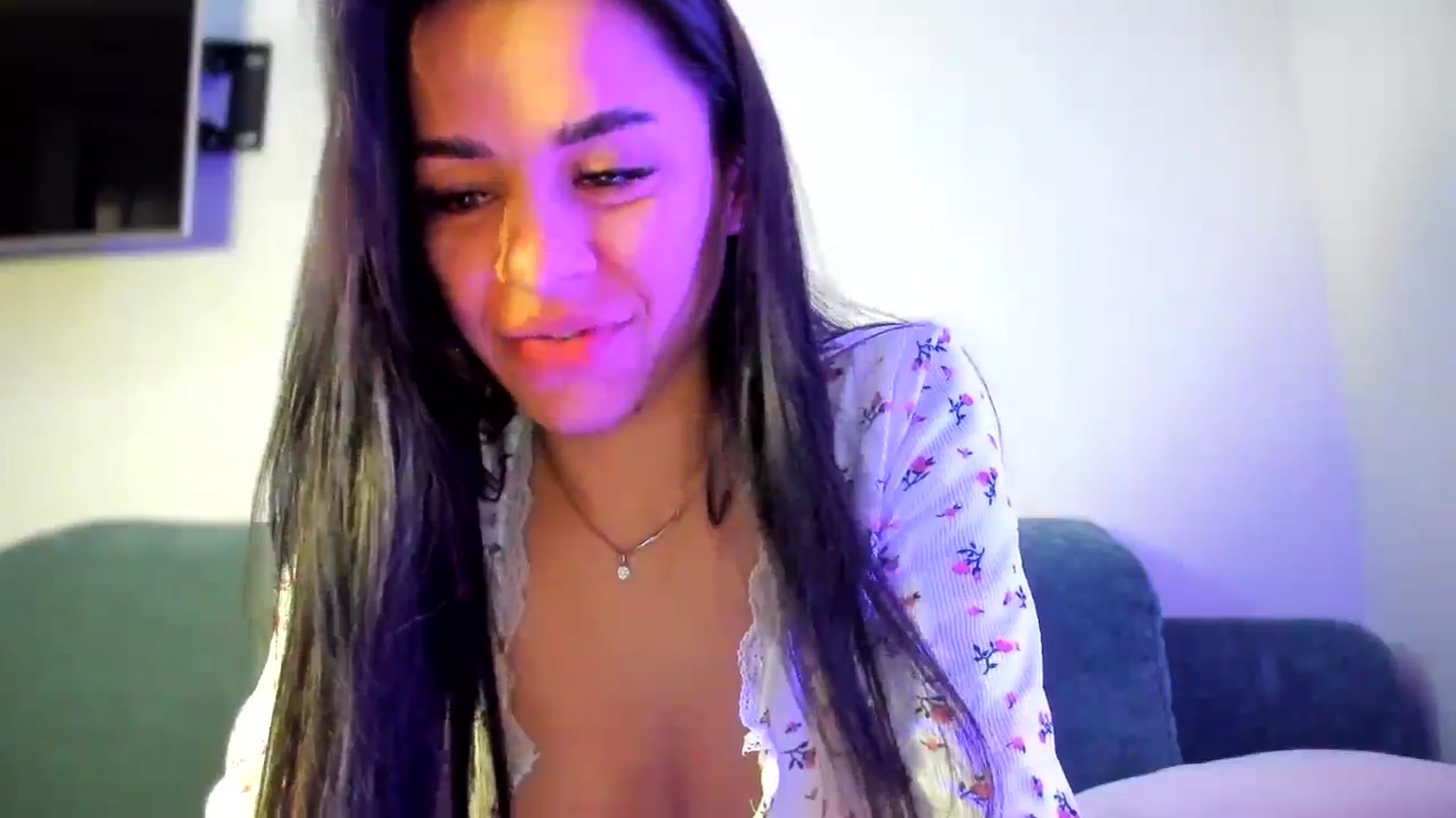 Gallery image thumbnail from swtAlterEgo's myfreecams stream on, 05/02/2025, 11:45 image 10 of 20