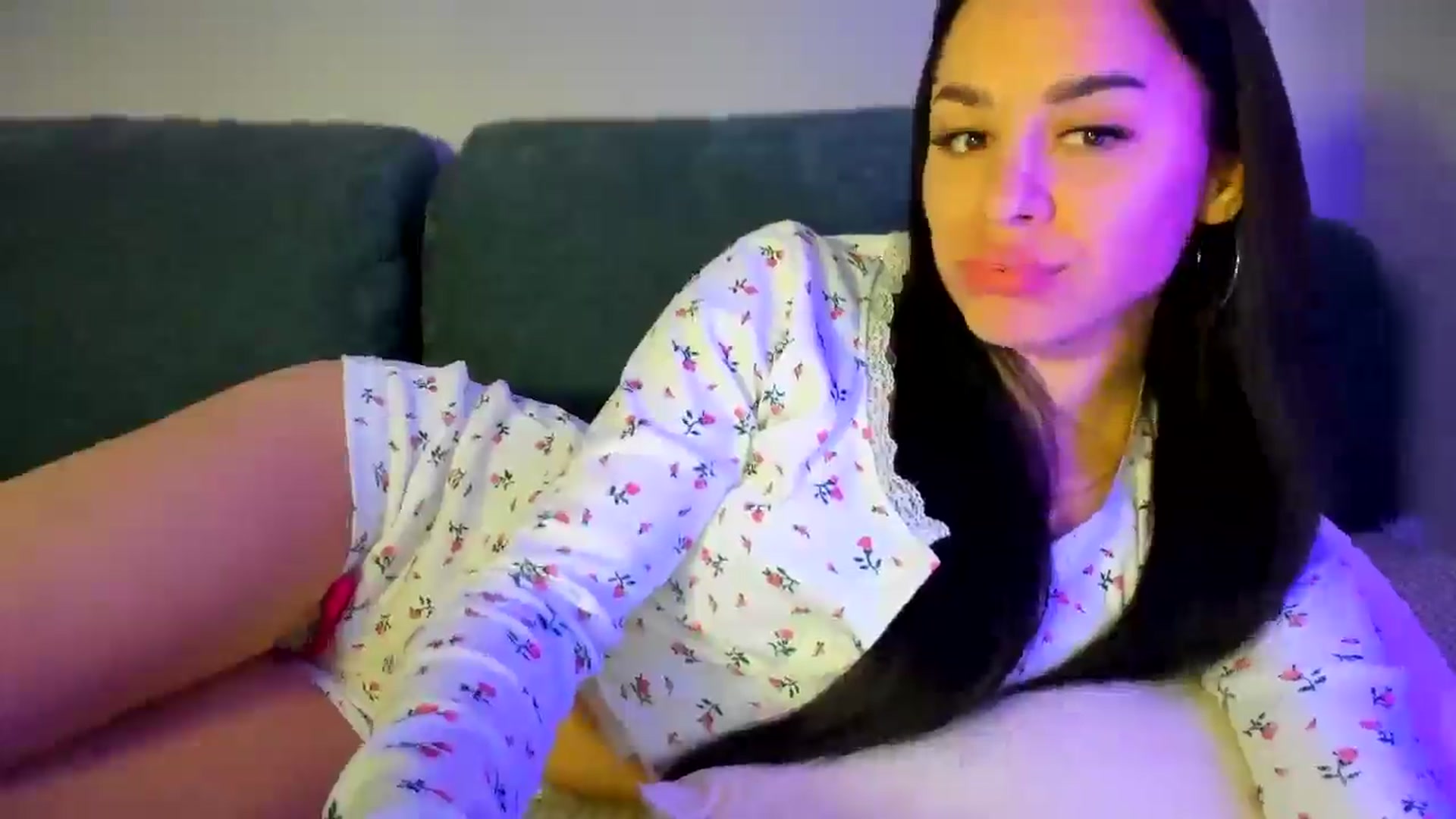 Gallery image thumbnail from swtAlterEgo's myfreecams stream on, 05/02/2025, 21:12 image 4 of 20