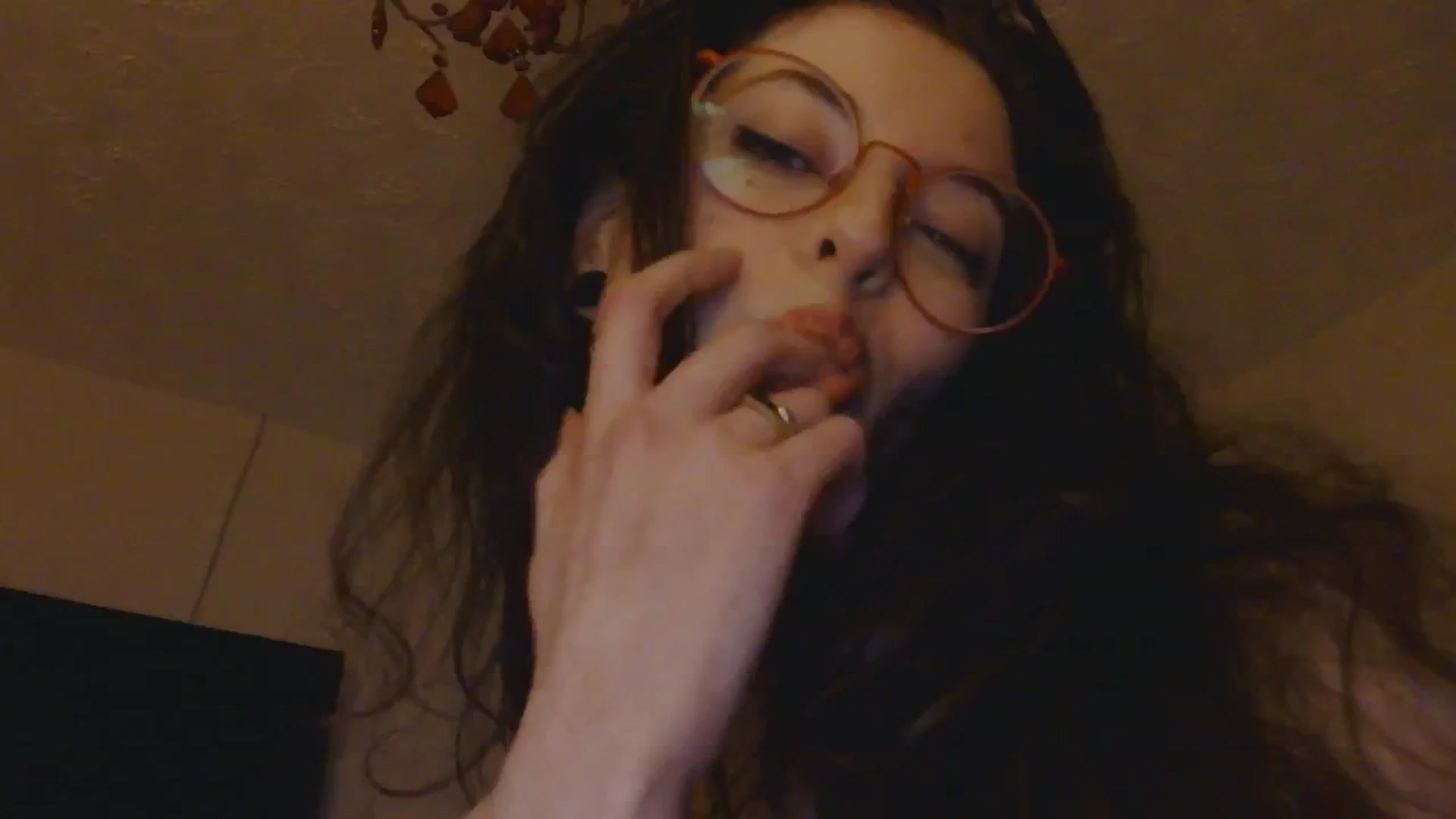 Gallery image thumbnail from sylksiren's myfreecams stream on, 11/14/2024, 21:13 image 14 of 20