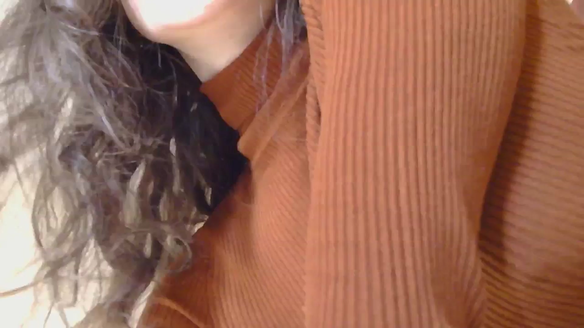 Gallery image thumbnail from sylksiren's myfreecams stream on, 11/21/2024, 14:36 image 13 of 20