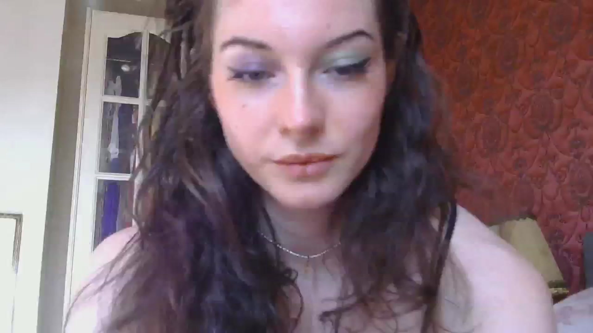 Gallery image thumbnail from sylksiren's myfreecams stream on, 11/27/2024, 13:01 image 13 of 20