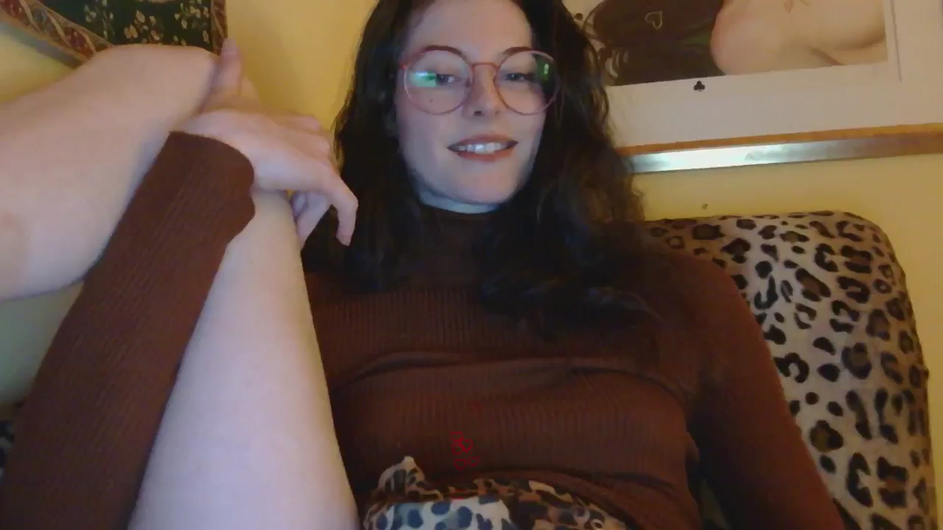 Gallery image thumbnail from sylksiren's myfreecams stream on, 12/04/2024, 18:04 image 19 of 20
