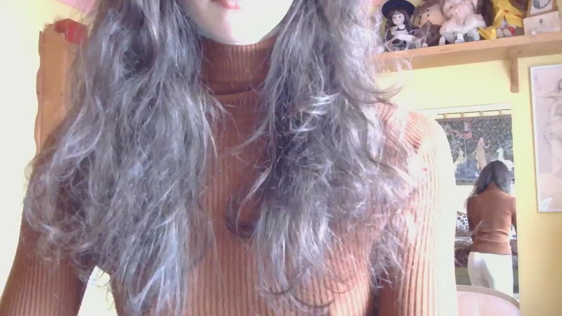Gallery image thumbnail from sylksiren's myfreecams stream on, 12/11/2024, 12:35 image 1 of 20