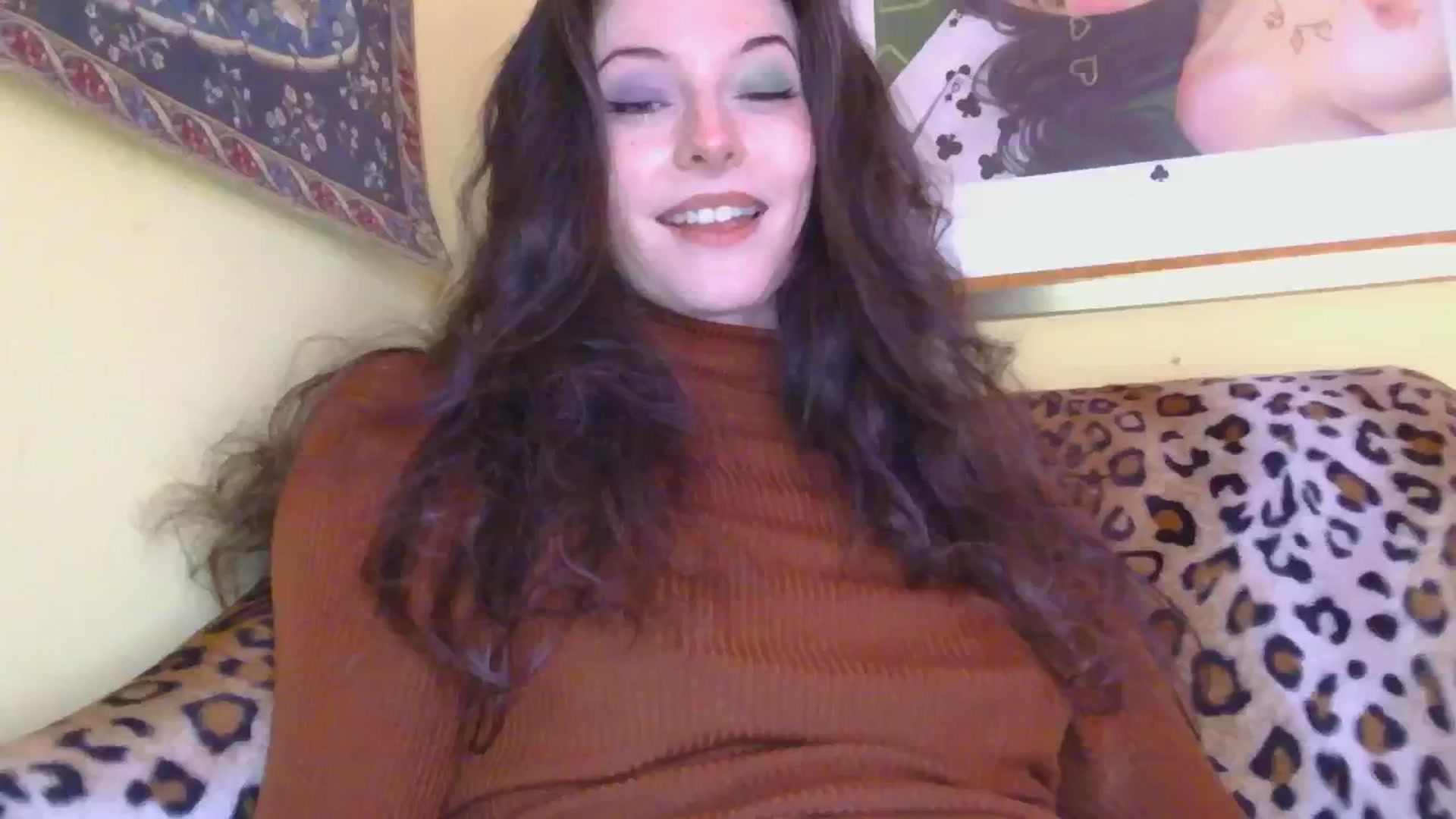 Gallery image thumbnail from sylksiren's myfreecams stream on, 12/11/2024, 13:50 image 2 of 20