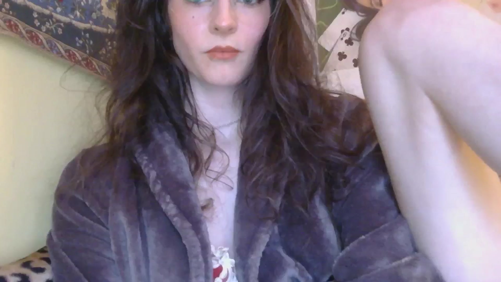 Gallery image thumbnail from sylksiren's myfreecams stream on, 12/17/2024, 15:58 image 12 of 20