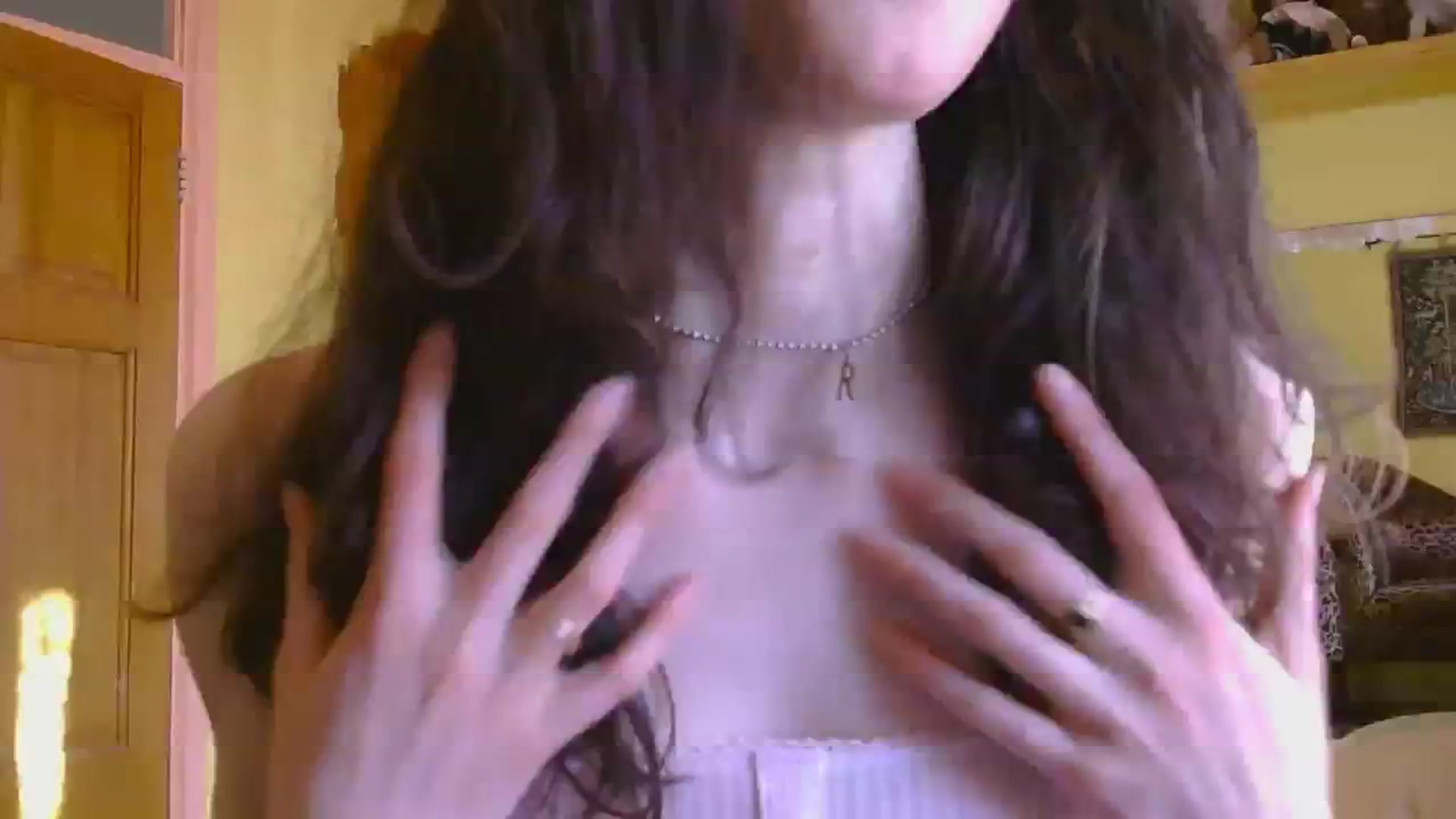 Gallery image thumbnail from sylksiren's myfreecams stream on, 01/14/2025, 15:17 image 5 of 20