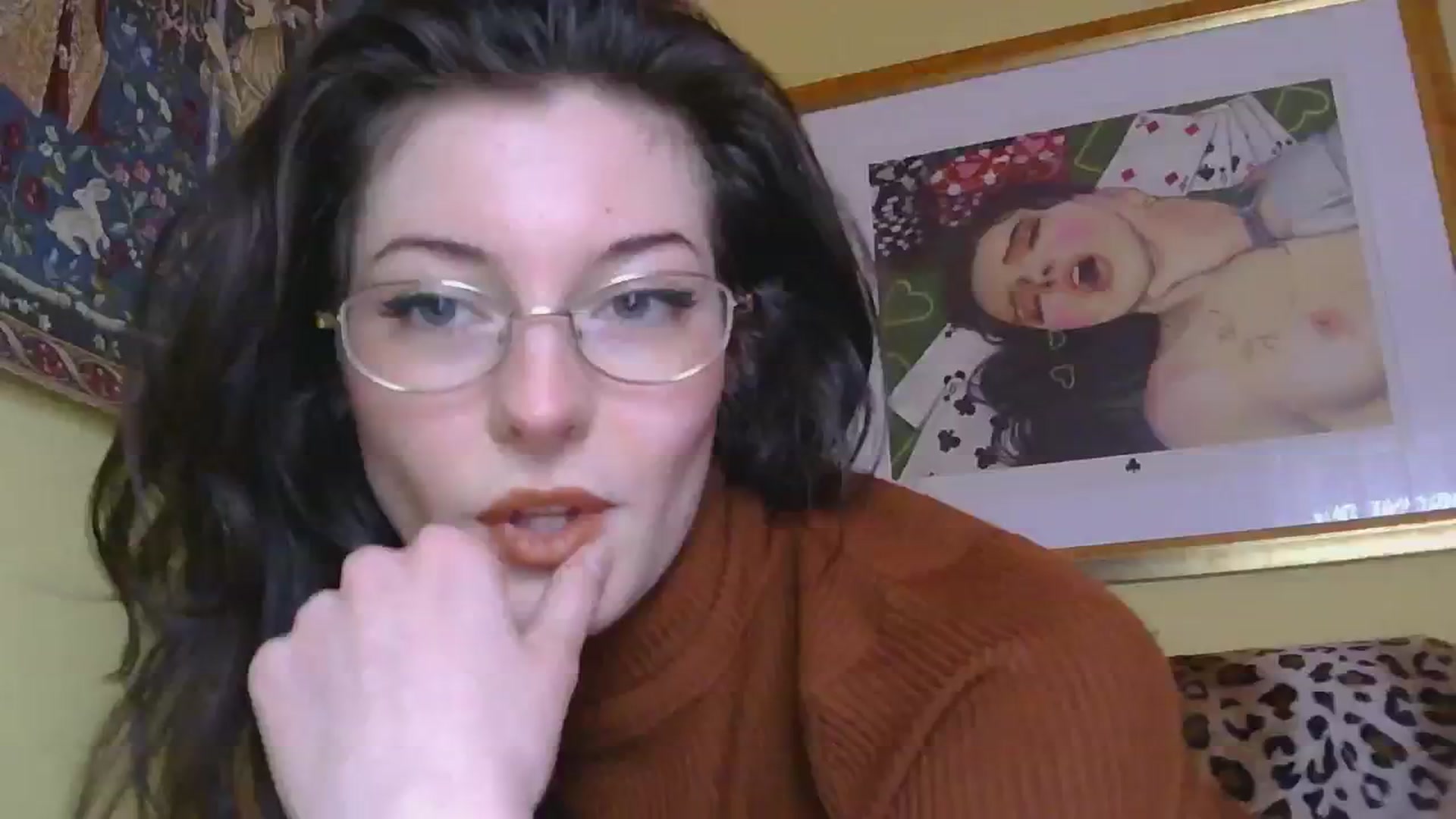 Gallery image thumbnail from sylksiren's myfreecams stream on, 01/17/2025, 12:57 image 17 of 20