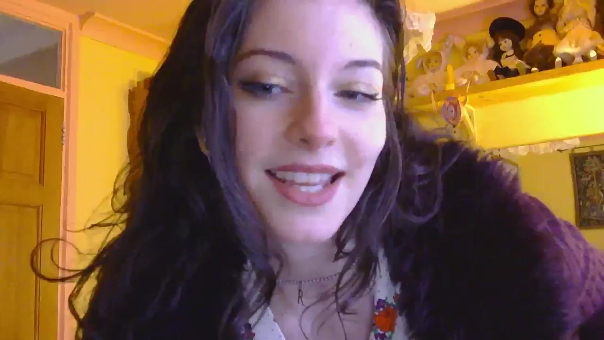 Gallery image thumbnail from sylksiren's myfreecams stream on, 02/11/2025, 15:20 image 8 of 20