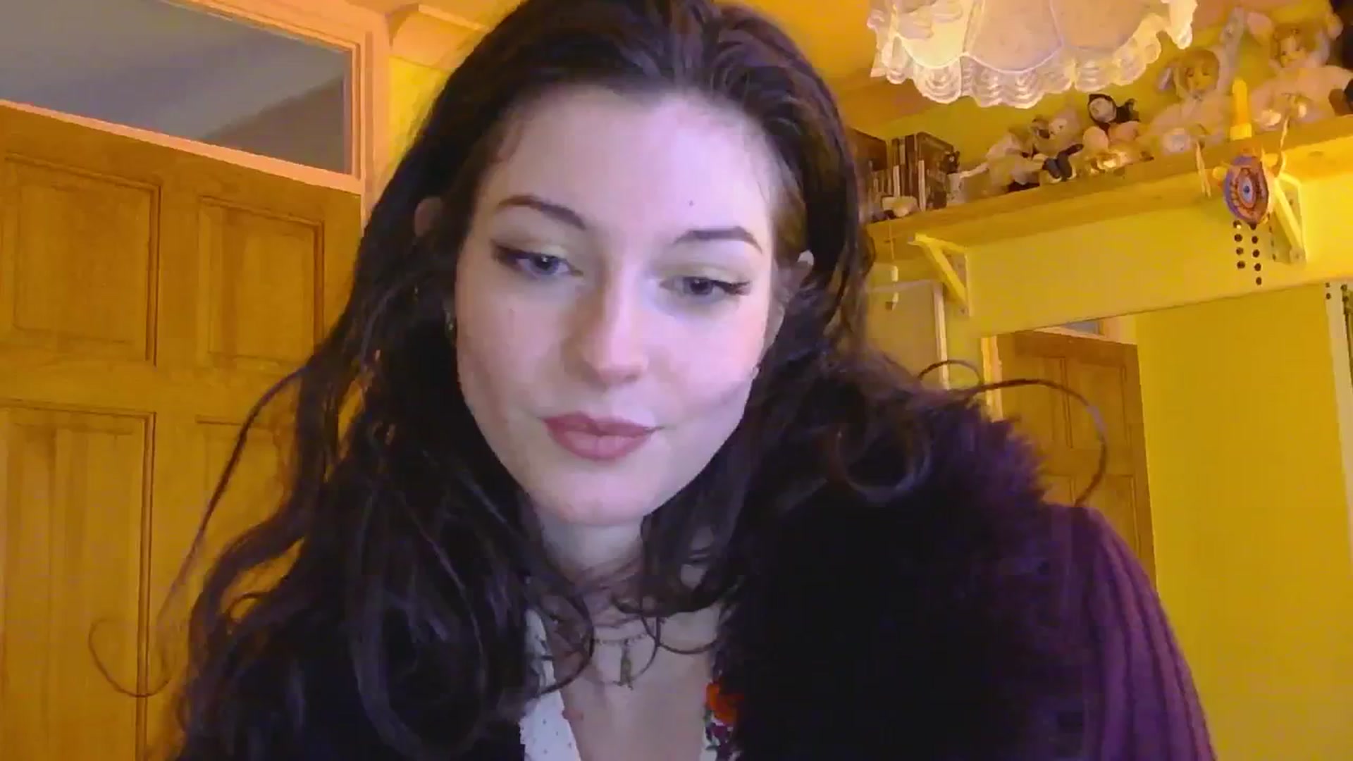Gallery image thumbnail from sylksiren's myfreecams stream on, 02/11/2025, 15:20 image 10 of 20