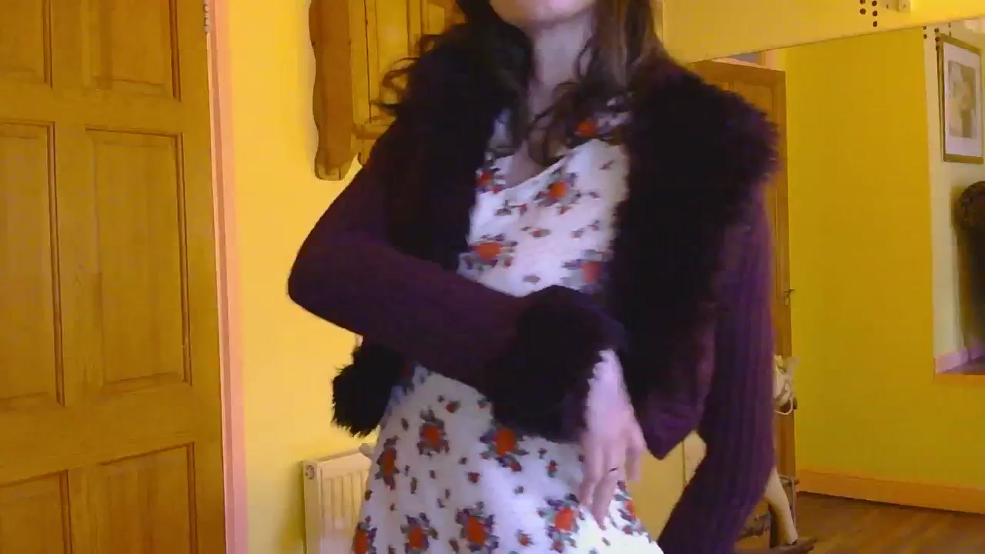 Gallery image thumbnail from sylksiren's myfreecams stream on, 02/11/2025, 15:20 image 16 of 20