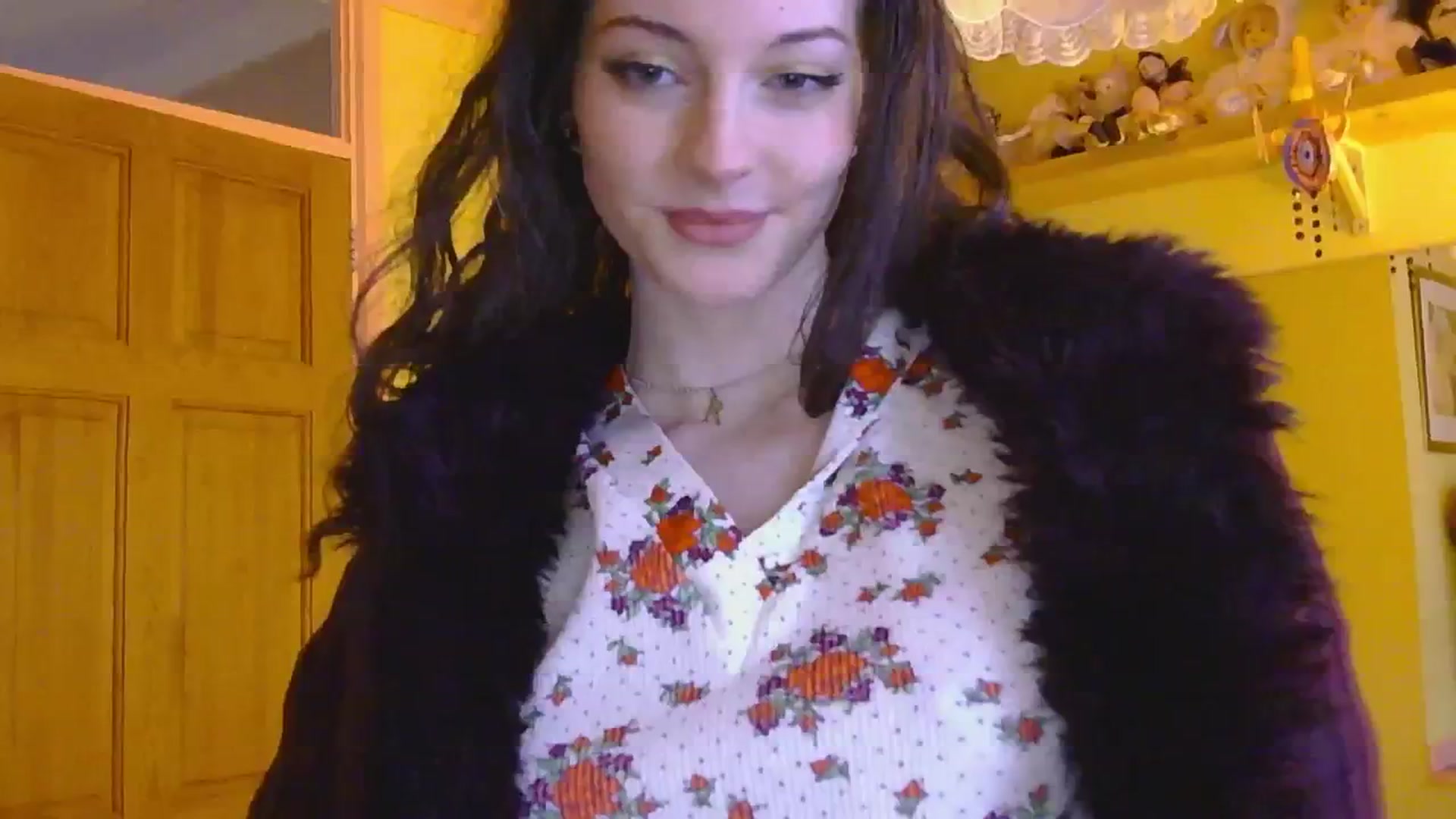 Gallery image thumbnail from sylksiren's myfreecams stream on, 02/11/2025, 15:20 image 13 of 20