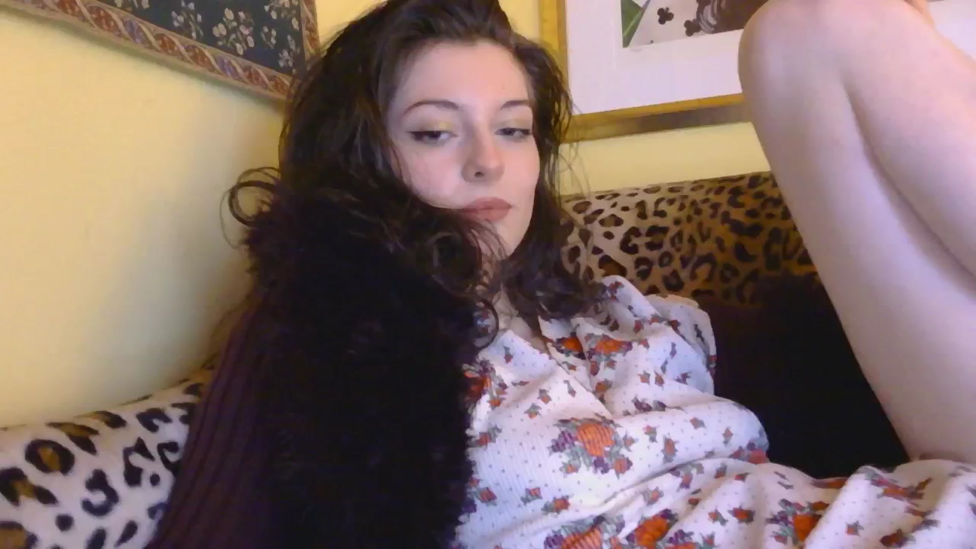 Gallery image thumbnail from sylksiren's myfreecams stream on, 02/11/2025, 16:24 image 18 of 20