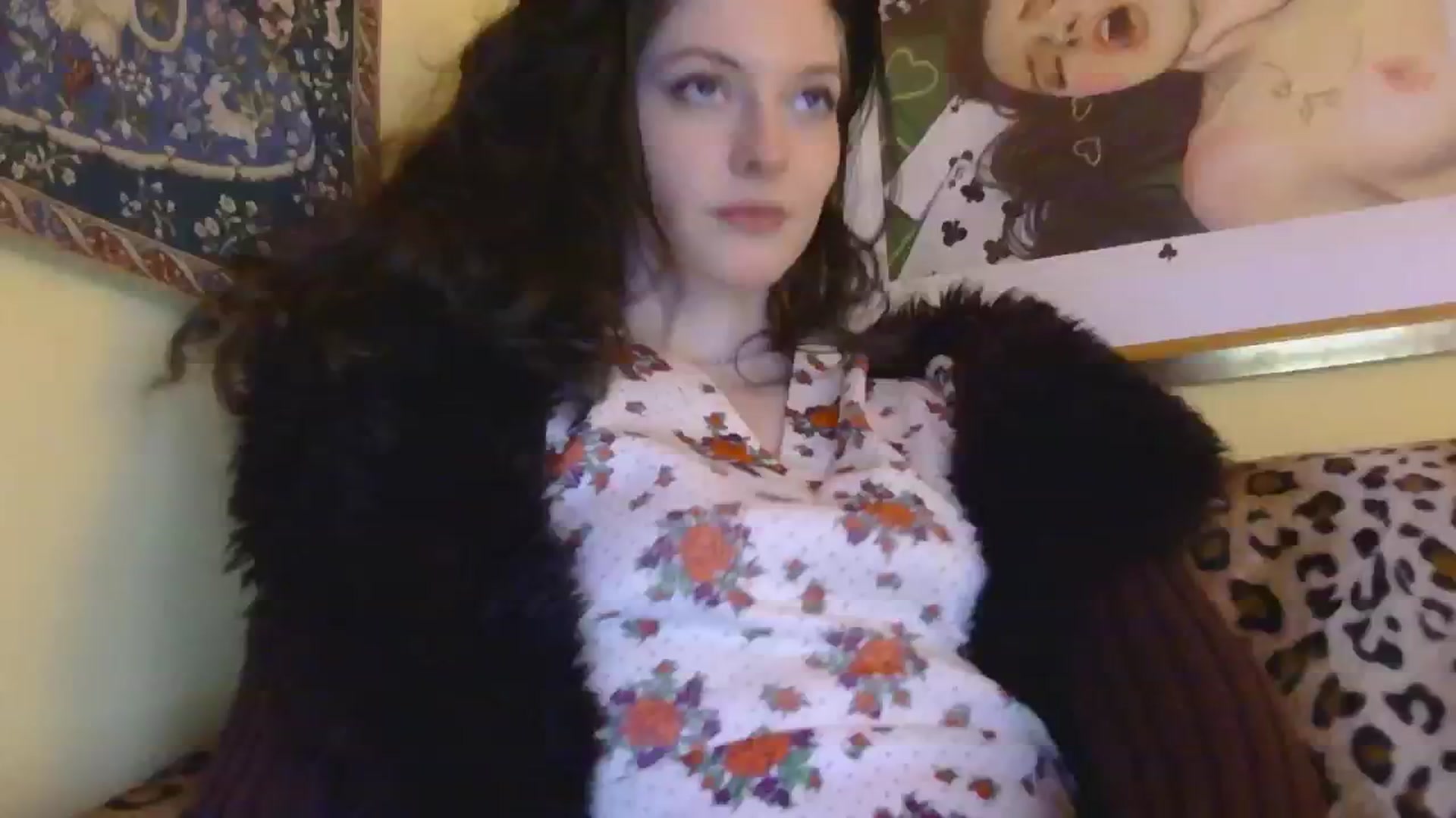 Gallery image thumbnail from sylksiren's myfreecams stream on, 02/11/2025, 16:24 image 10 of 20