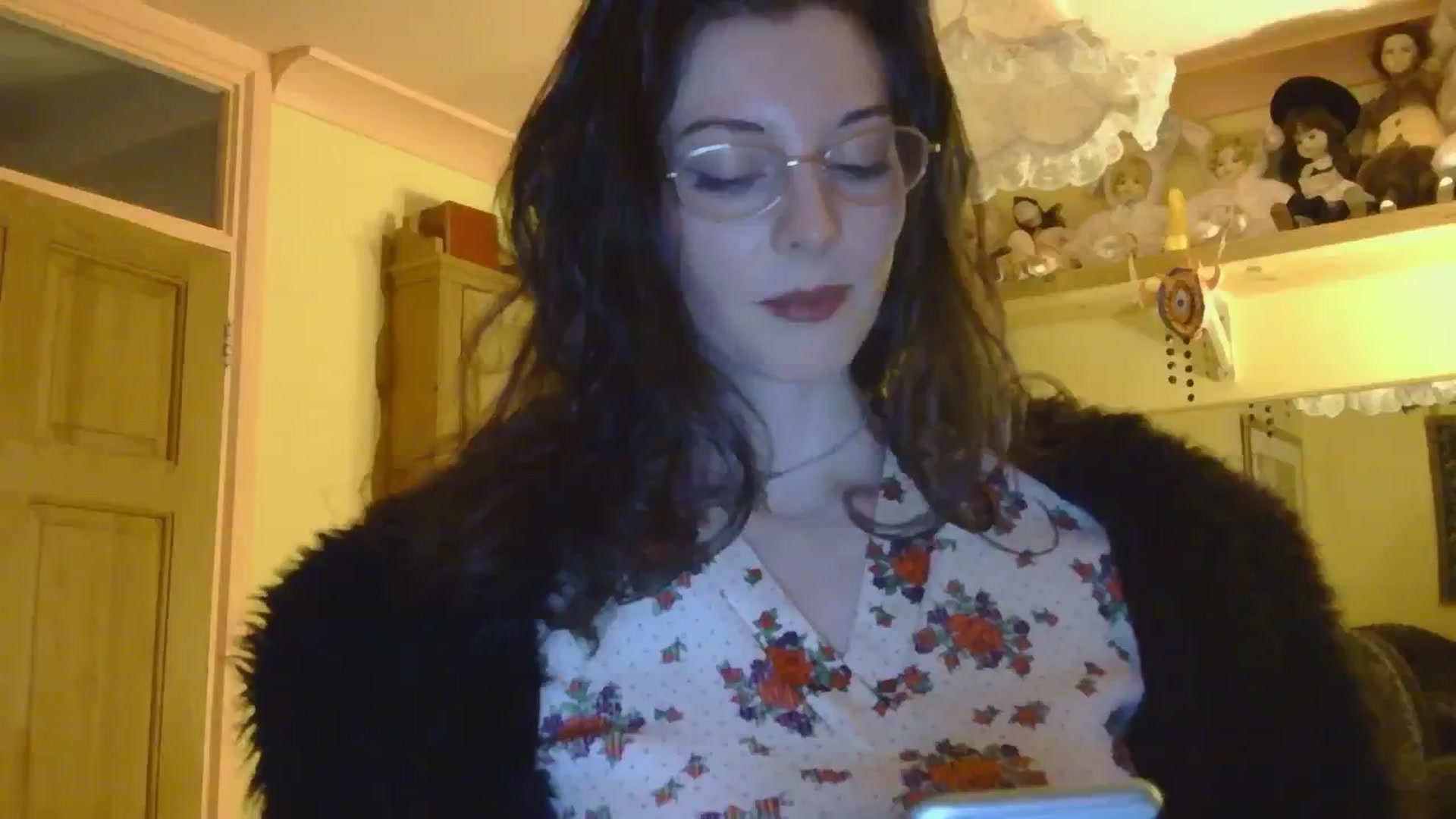Gallery image thumbnail from sylksiren's myfreecams stream on, 02/11/2025, 19:35 image 2 of 20