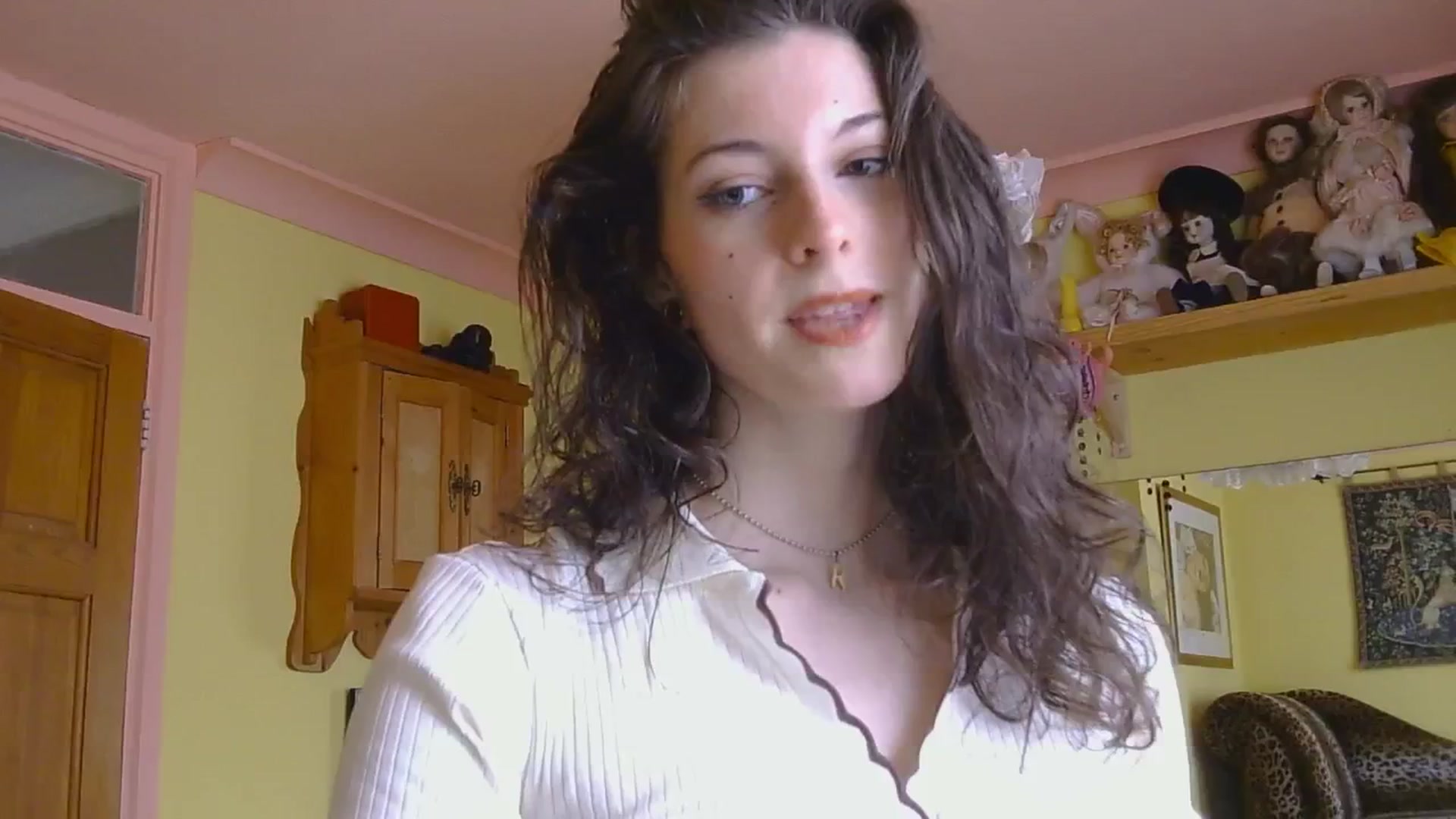 Gallery image thumbnail from sylksiren's myfreecams stream on, 02/13/2025, 17:11 image 3 of 20