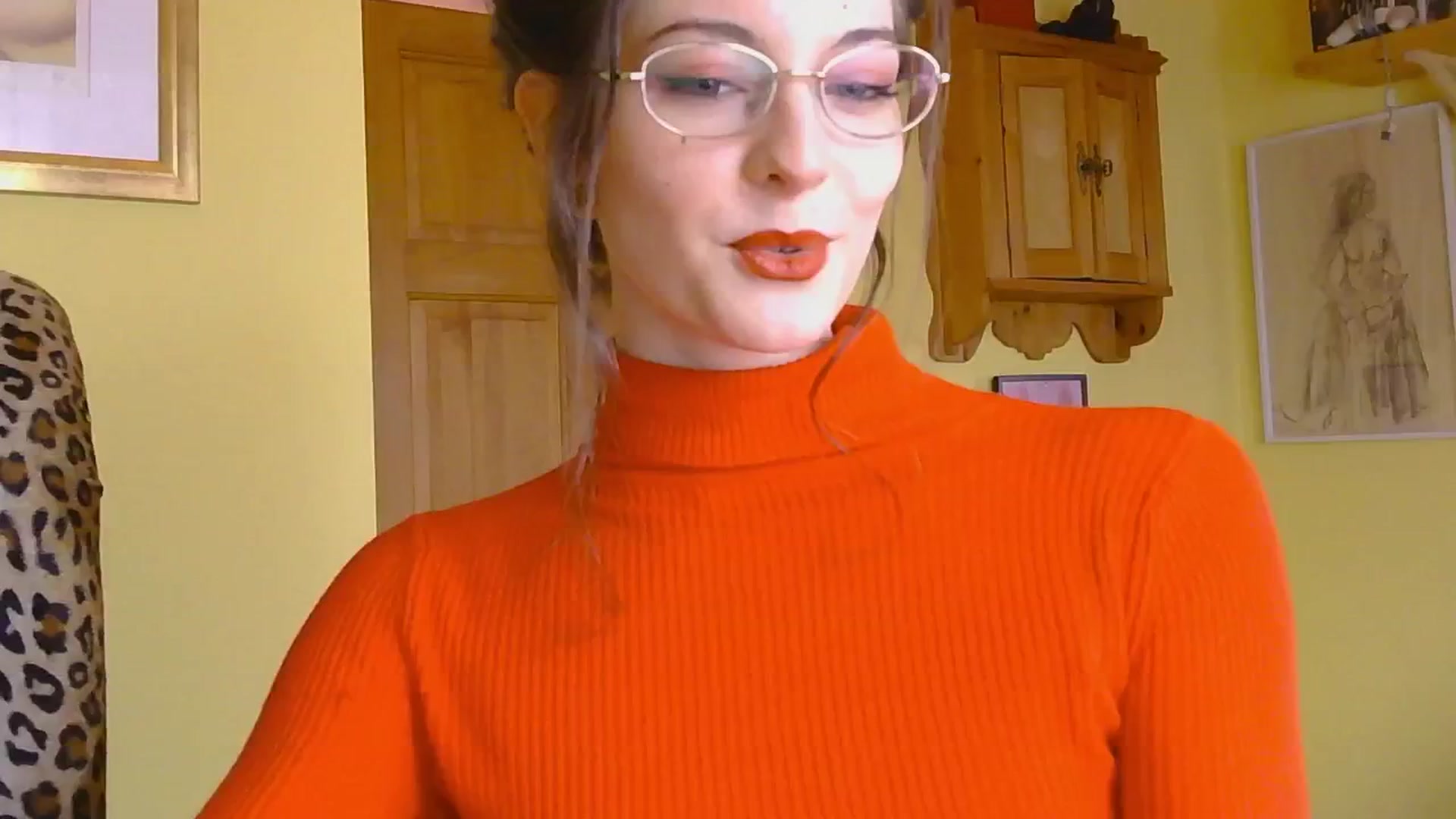 Gallery image thumbnail from sylksiren's myfreecams stream on, 02/14/2025, 14:50 image 14 of 20