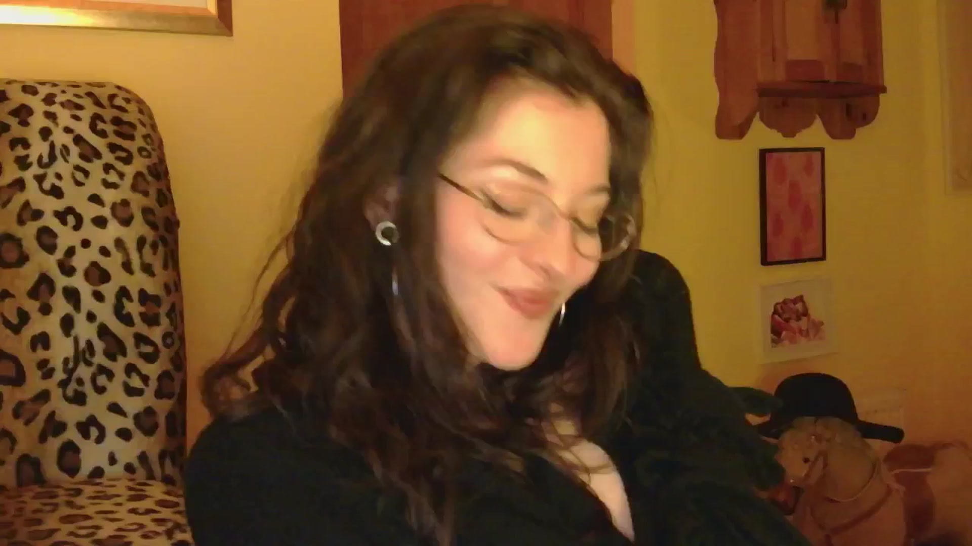 Gallery image thumbnail from sylksiren's myfreecams stream on, 02/16/2025, 22:44 image 20 of 20
