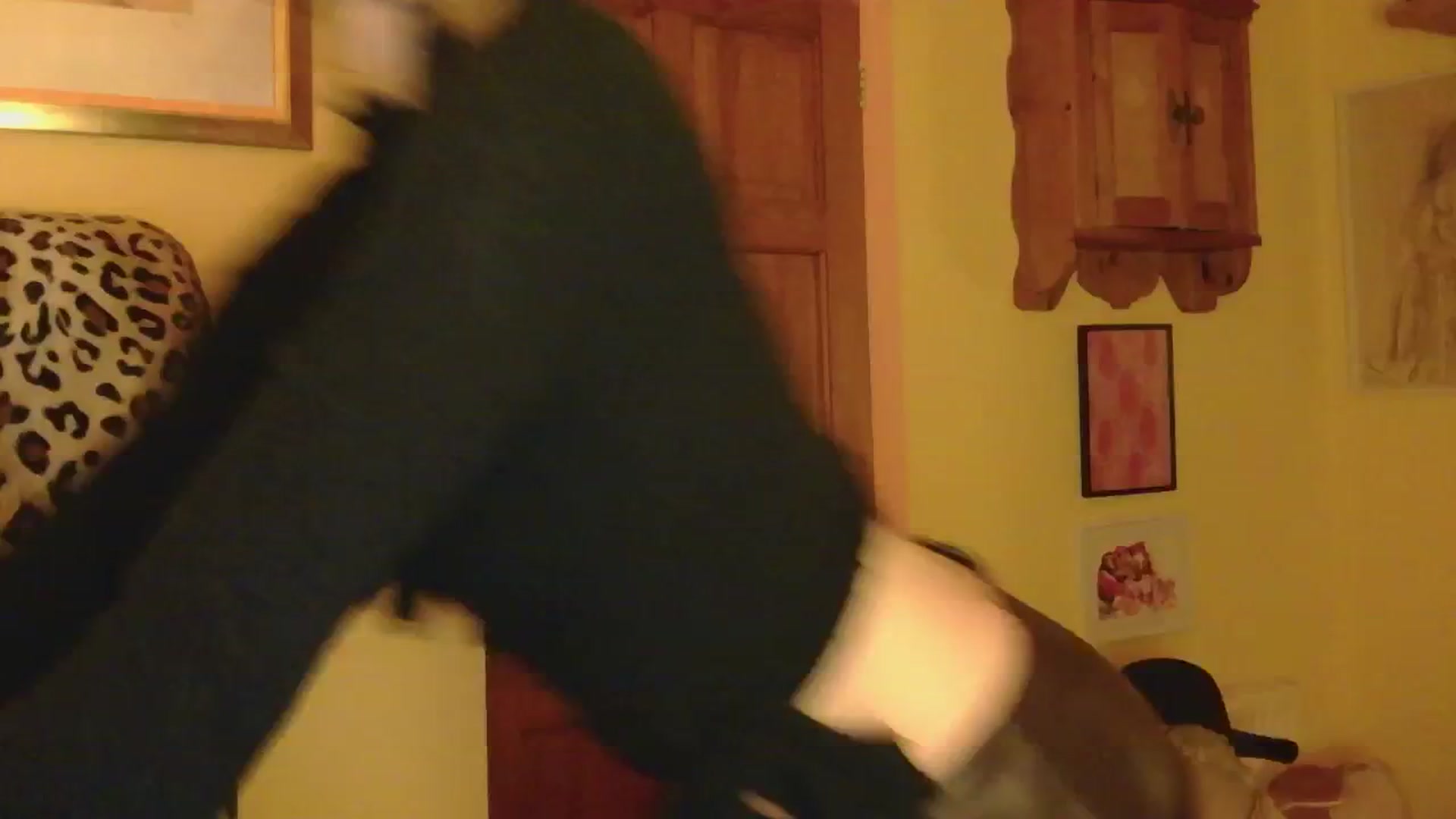 Gallery image thumbnail from sylksiren's myfreecams stream on, 02/16/2025, 22:44 image 17 of 20