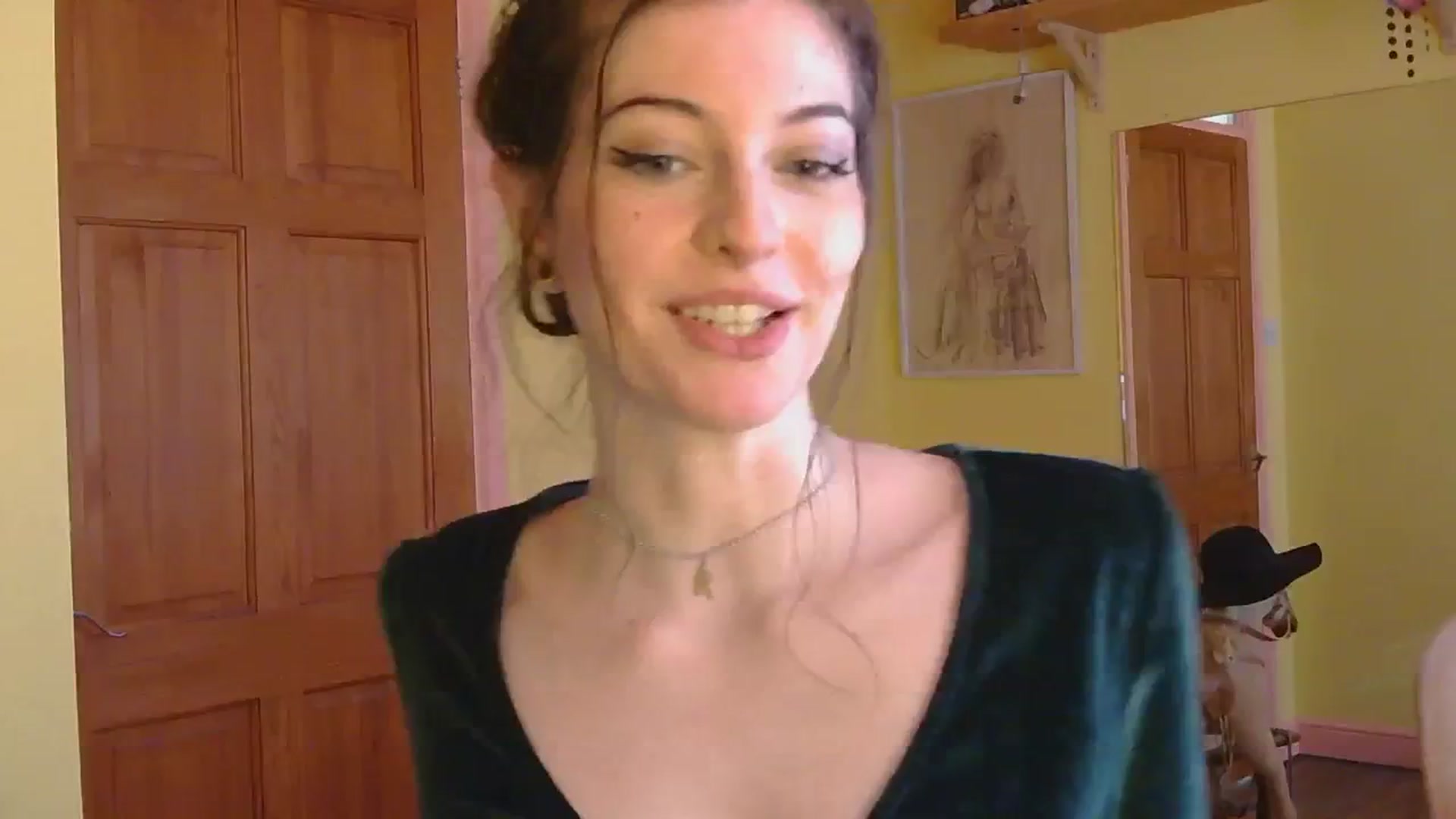 Gallery image thumbnail from sylksiren's myfreecams stream on, 02/26/2025, 15:45 image 10 of 20